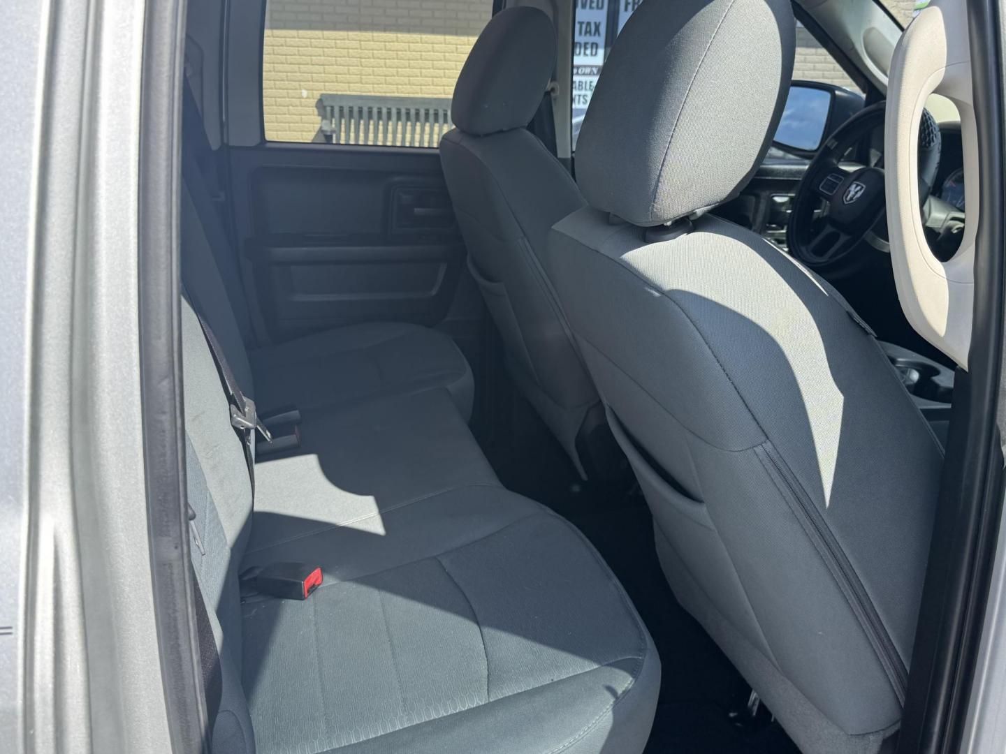 2013 Silver Ram 1500 Quad Cab (1C6RR6FT2DS) with an V8, HEMI, 5.7 Liter engine, Automatic, 6-Spd transmission, located at 8008 Warden Rd, Sherwood, AR, 72120, (501) 801-6100, 34.830078, -92.186684 - Photo#9