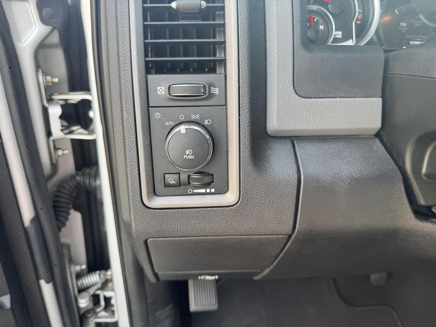 2013 Silver Ram 1500 Quad Cab (1C6RR6FT2DS) with an V8, HEMI, 5.7 Liter engine, Automatic, 6-Spd transmission, located at 8008 Warden Rd, Sherwood, AR, 72120, (501) 801-6100, 34.830078, -92.186684 - Photo#12