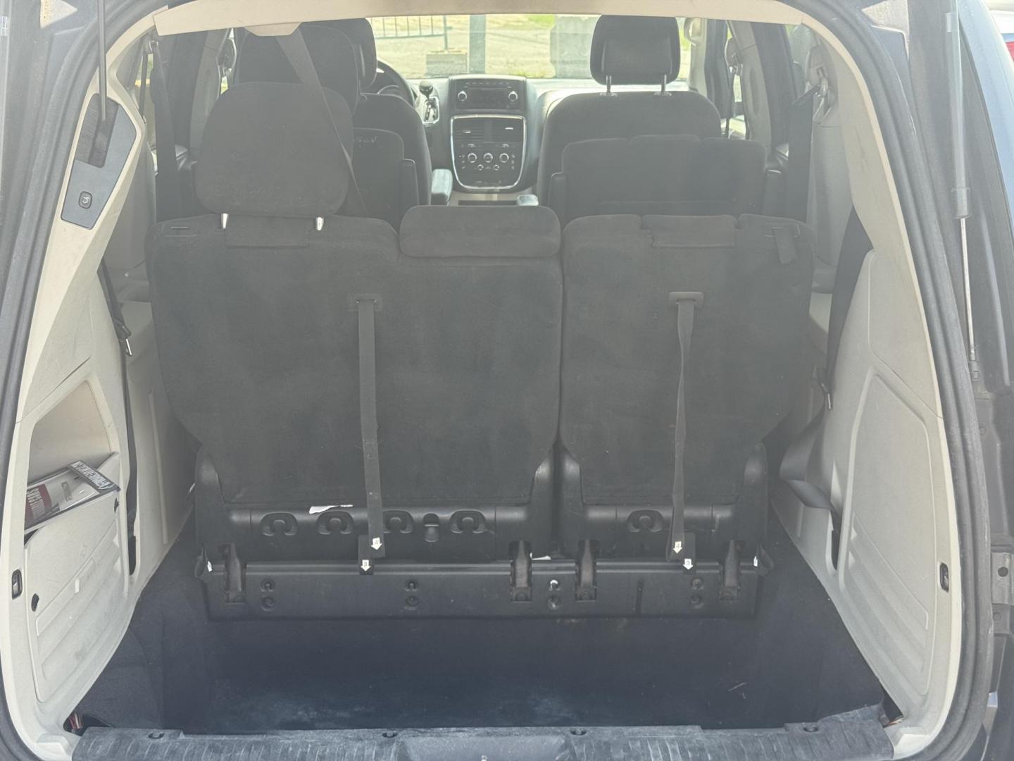 2014 Gray Dodge Grand Caravan Passenger (2C4RDGCG0ER) with an V6, Flex Fuel, 3.6 Liter engine, Automatic, 6-Spd transmission, located at 8008 Warden Rd, Sherwood, AR, 72120, (501) 801-6100, 34.830078, -92.186684 - Photo#10