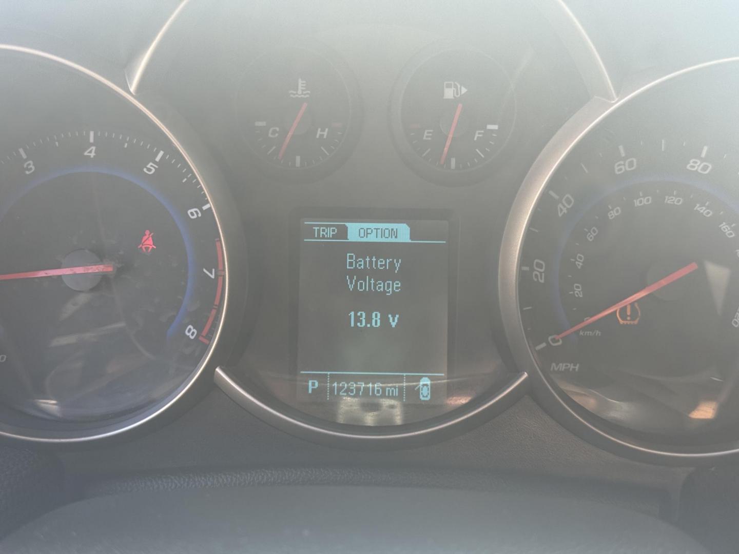 2016 Gray Chevrolet Cruze Limited (1G1PE5SBXG7) with an 4-Cyl, ECOTEC, 1.4T engine, Auto, 6-Spd Overdrive transmission, located at 8008 Warden Rd, Sherwood, AR, 72120, (501) 801-6100, 34.830078, -92.186684 - Photo#17