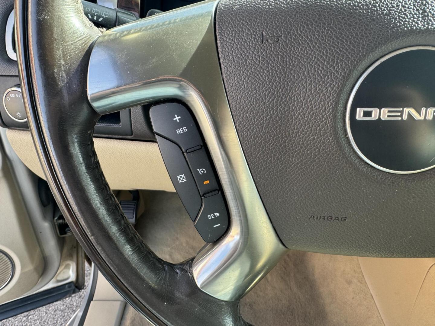 2007 Gold GMC Yukon (1GKFK63807J) with an V8, 6.2 Liter engine, Automatic transmission, located at 8008 Warden Rd, Sherwood, AR, 72120, (501) 801-6100, 34.830078, -92.186684 - Photo#16