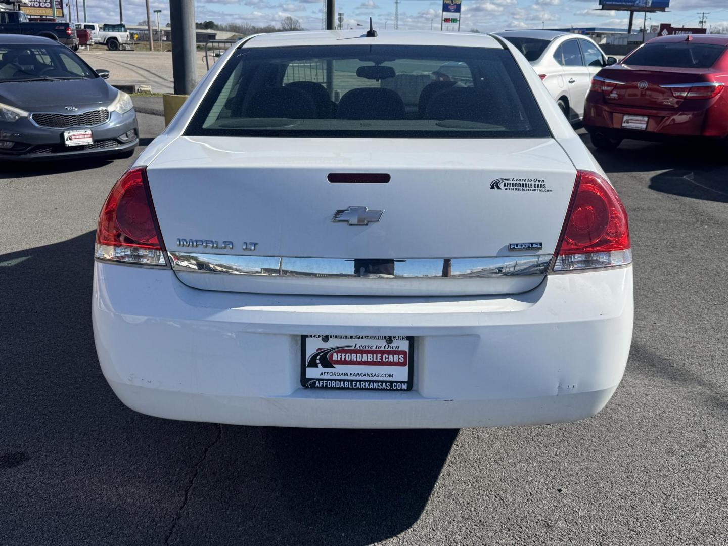 2011 White Chevrolet Impala (2G1WG5EK0B1) with an V6, Flex Fuel, 3.5 Liter engine, Automatic, 4-Spd w/Overdrive transmission, located at 8008 Warden Rd, Sherwood, AR, 72120, (501) 801-6100, 34.830078, -92.186684 - Photo#6