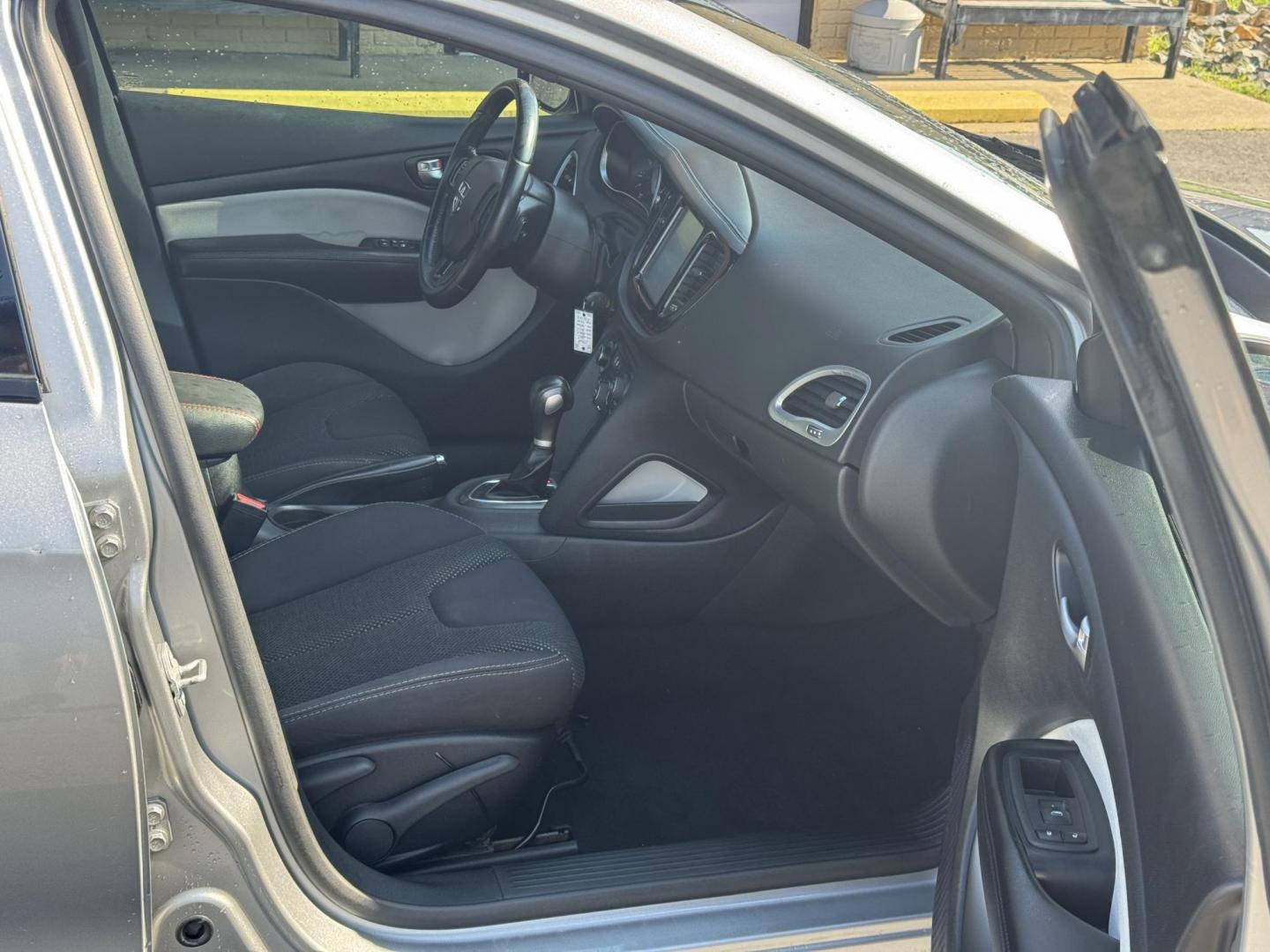 2015 Silver Dodge Dart (1C3CDFBB0FD) with an 4-Cyl, MultiAir PZEV 2.4L engine, Manual, 6-Spd transmission, located at 8008 Warden Rd, Sherwood, AR, 72120, (501) 801-6100, 34.830078, -92.186684 - Photo#8