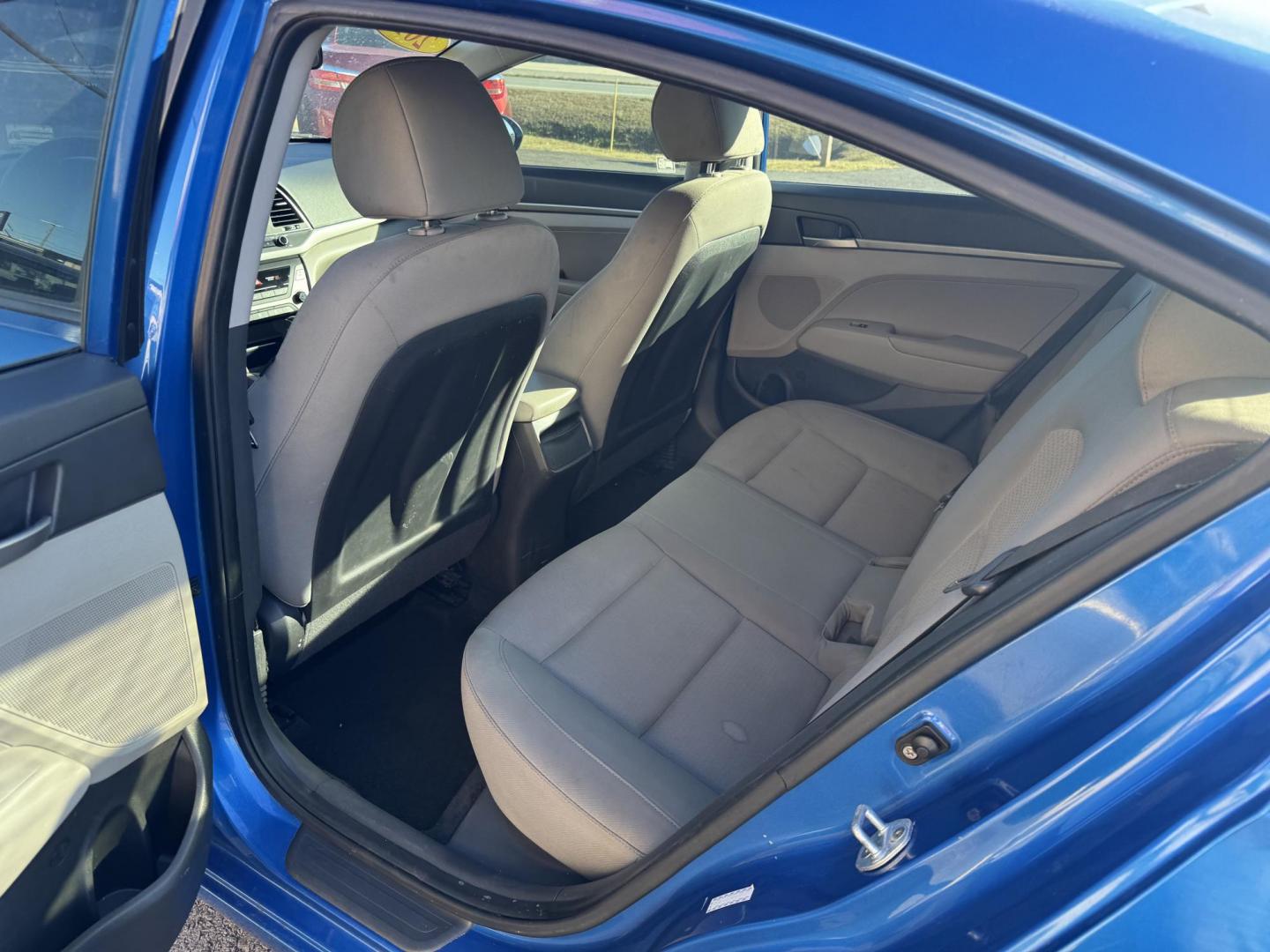 2017 Blue Hyundai Elantra (KMHD74LF7HU) with an 4-Cyl, 2.0 Liter engine, Auto, 6-Spd Shiftronic transmission, located at 8008 Warden Rd, Sherwood, AR, 72120, (501) 801-6100, 34.830078, -92.186684 - Photo#10