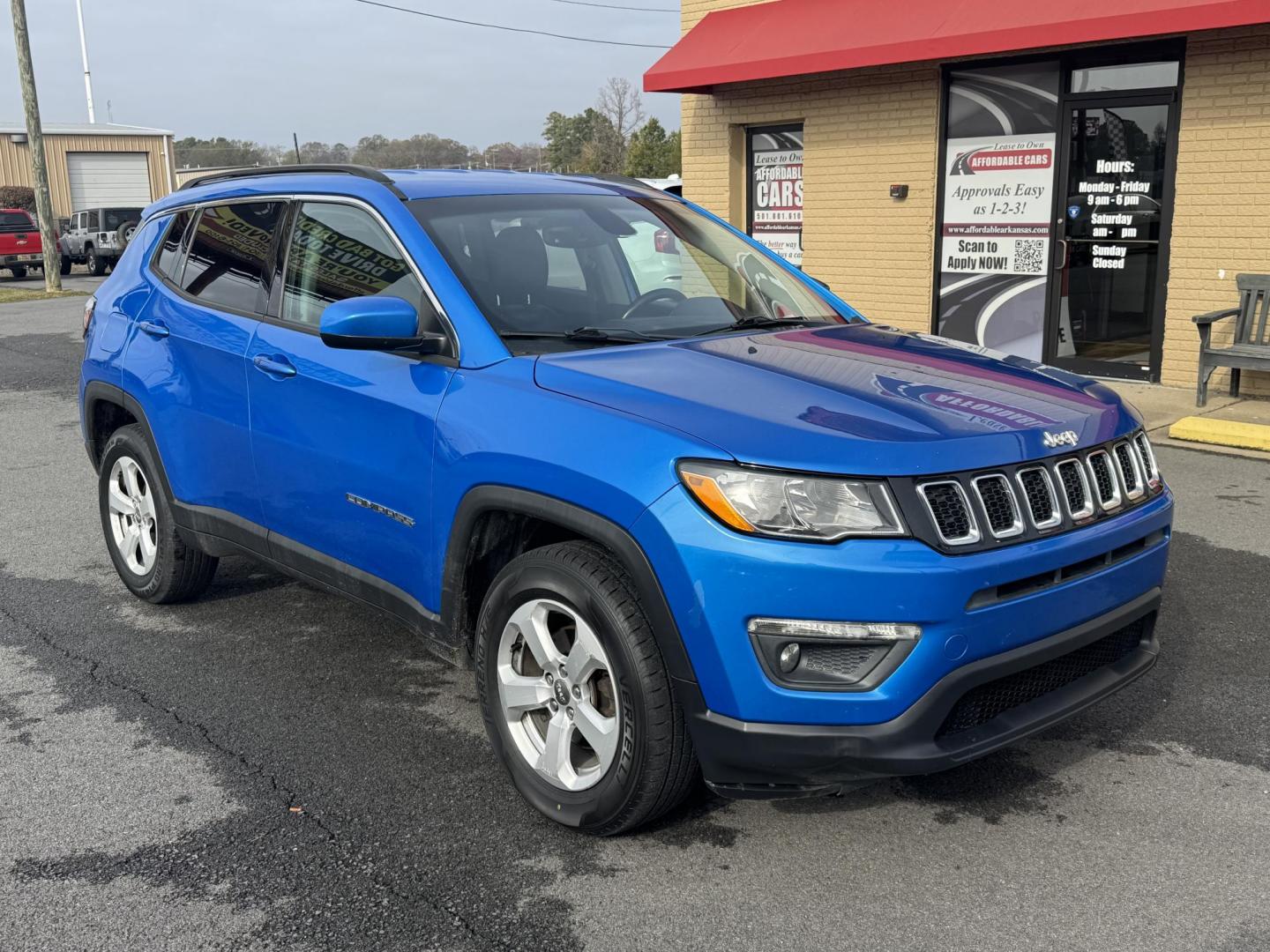 2018 Blue Jeep Compass (3C4NJDBB3JT) with an 4-Cyl, MultiAir, 2.4 Liter engine, Automatic, 6-Spd transmission, located at 8008 Warden Rd, Sherwood, AR, 72120, (501) 801-6100, 34.830078, -92.186684 - Photo#1