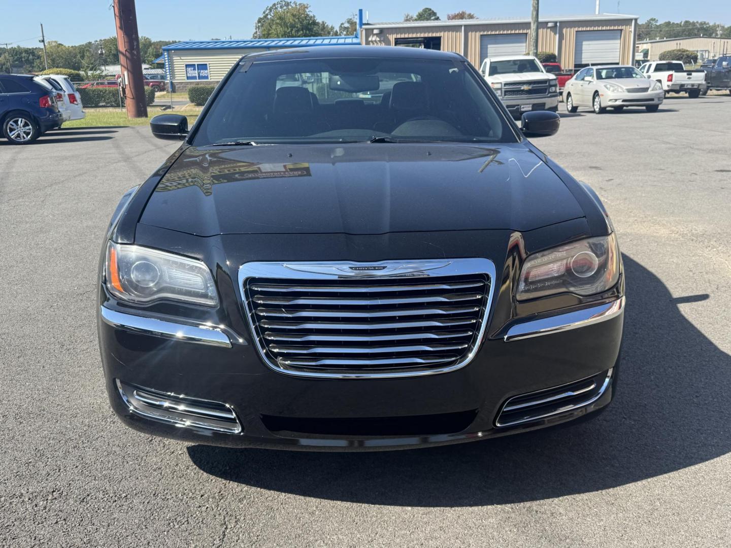 2014 Black Chrysler 300 (2C3CCAGG4EH) with an V6, 3.6 Liter engine, Automatic, 8-Spd transmission, located at 8008 Warden Rd, Sherwood, AR, 72120, (501) 801-6100, 34.830078, -92.186684 - Photo#2