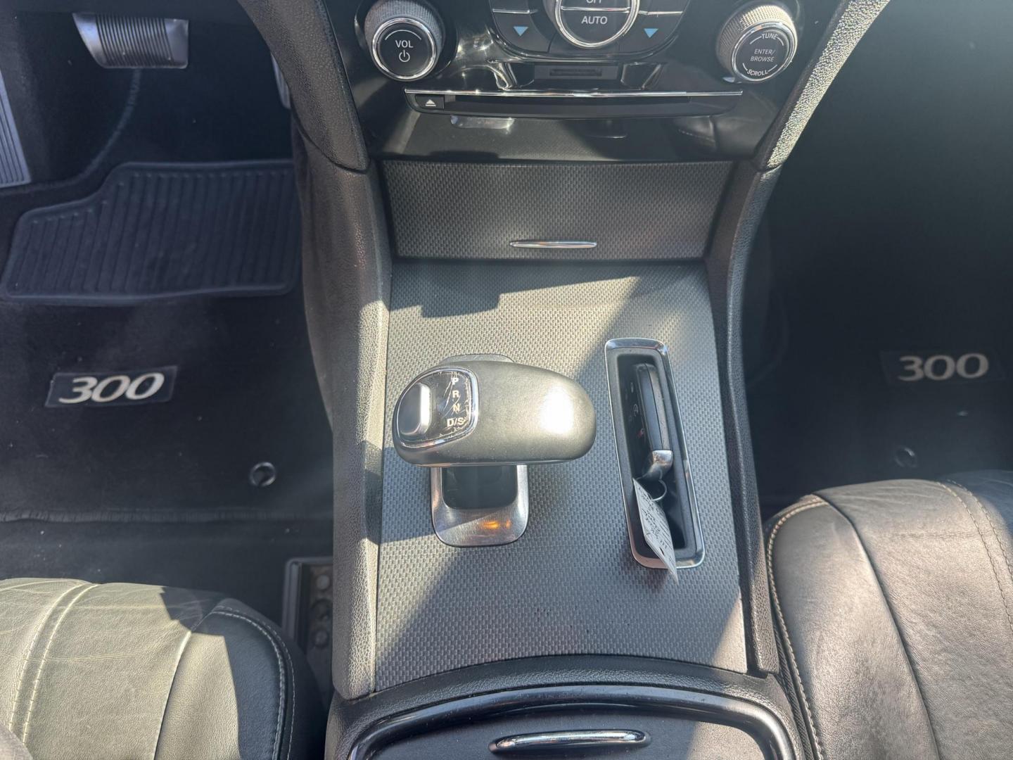 2014 Black Chrysler 300 (2C3CCAGG4EH) with an V6, 3.6 Liter engine, Automatic, 8-Spd transmission, located at 8008 Warden Rd, Sherwood, AR, 72120, (501) 801-6100, 34.830078, -92.186684 - Photo#15