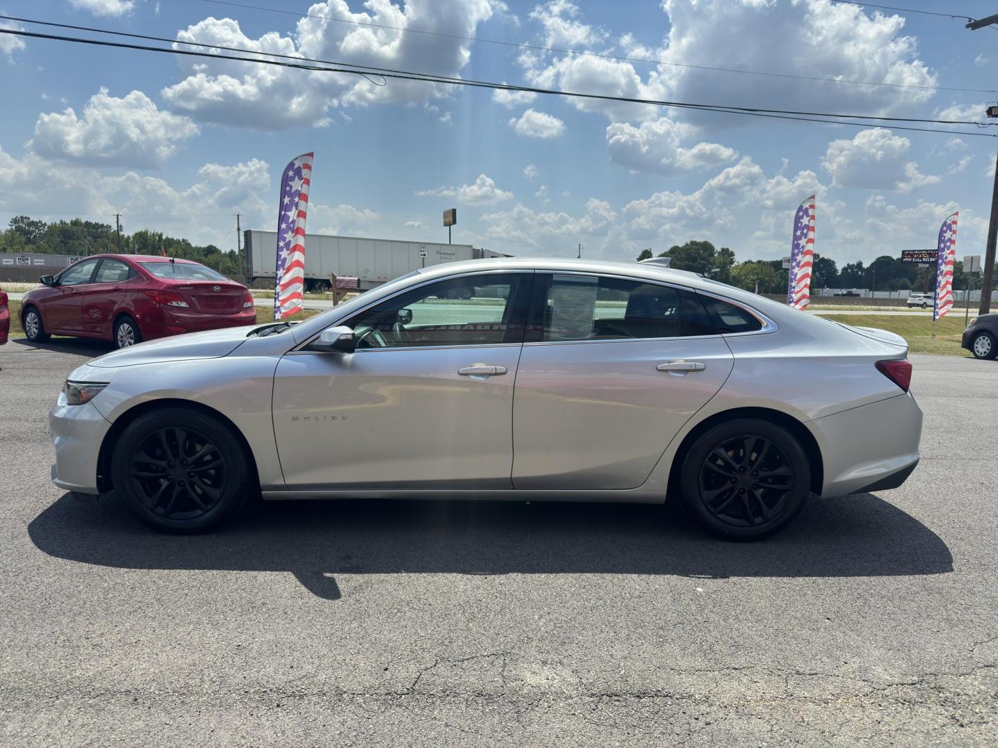 2017 Silver Chevrolet Malibu (1G1ZE5ST6HF) with an 4-Cyl, Turbo, 1.5 Liter engine, Automatic, 6-Spd transmission, located at 8008 Warden Rd, Sherwood, AR, 72120, (501) 801-6100, 34.830078, -92.186684 - Photo#5