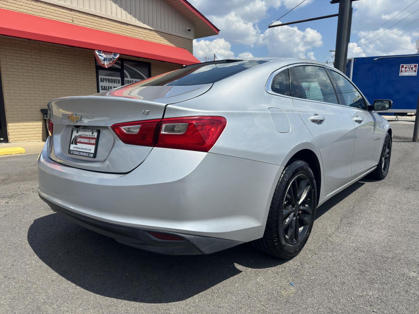 2017 Silver Chevrolet Malibu (1G1ZE5ST6HF) with an 4-Cyl, Turbo, 1.5 Liter engine, Automatic, 6-Spd transmission, located at 8008 Warden Rd, Sherwood, AR, 72120, (501) 801-6100, 34.830078, -92.186684 - Photo#7