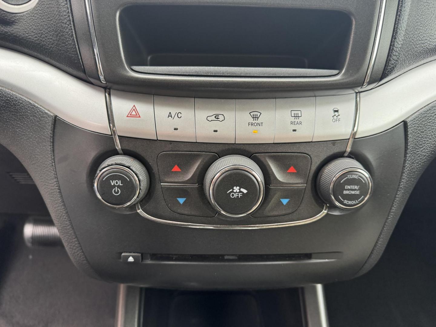 2016 Red Dodge Journey (3C4PDCBBXGT) with an 4-Cyl, 2.4 Liter engine, Auto, 6-Spd AutoStick transmission, located at 8008 Warden Rd, Sherwood, AR, 72120, (501) 801-6100, 34.830078, -92.186684 - Photo#16