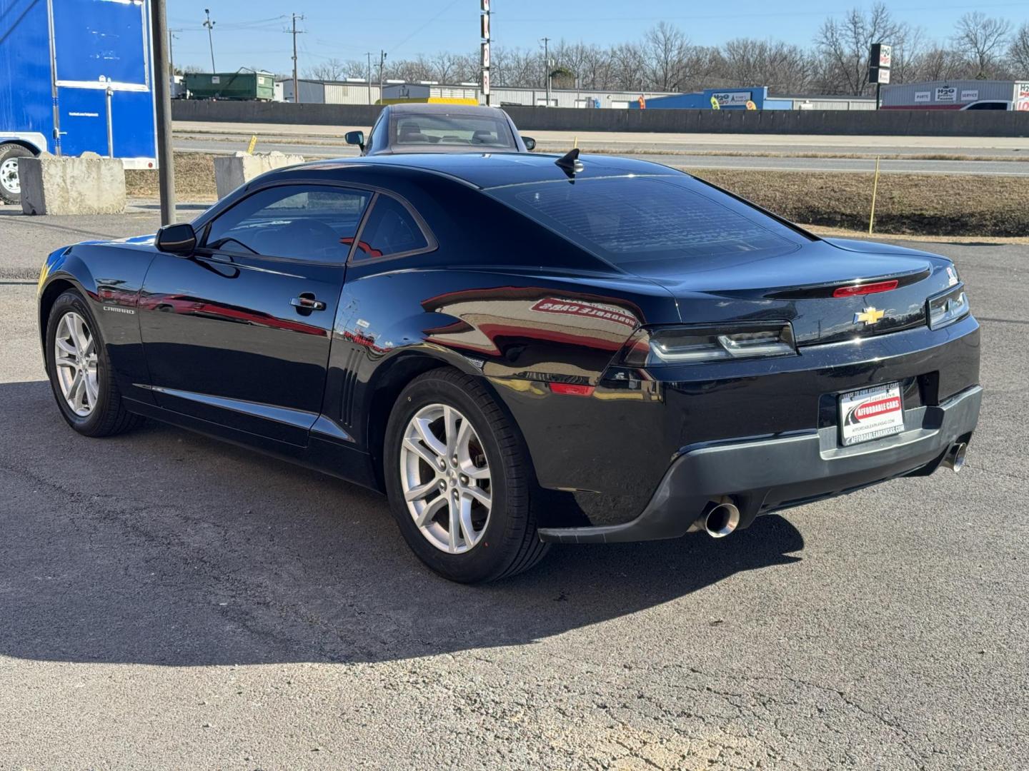 2015 Black Chevrolet Camaro (2G1FB1E36F9) with an V6, 3.6 Liter engine, Auto, 6-Spd w/TAPshift transmission, located at 8008 Warden Rd, Sherwood, AR, 72120, (501) 801-6100, 34.830078, -92.186684 - Photo#5