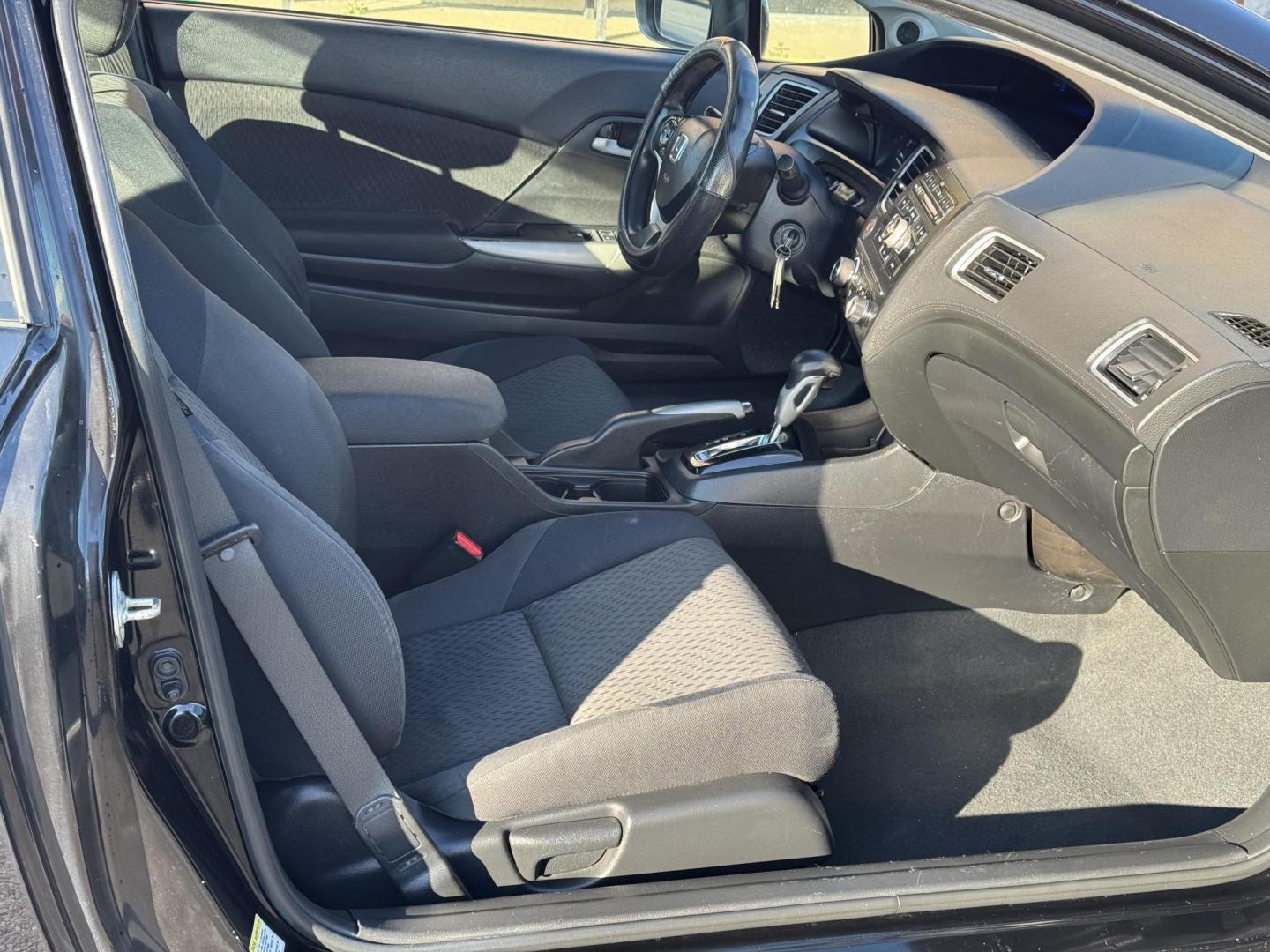 2015 Black Honda Civic (2HGFG3B51FH) with an 4-Cyl, i-VTEC, 1.8 Liter engine, Automatic, CVT transmission, located at 8008 Warden Rd, Sherwood, AR, 72120, (501) 801-6100, 34.830078, -92.186684 - Photo#8