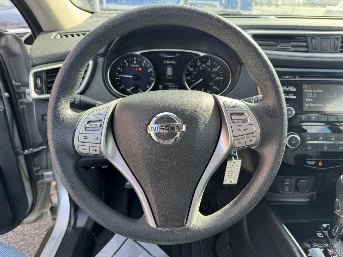2016 Silver Nissan Rogue (JN8AT2MT7GW) with an 4-Cyl, 2.5 Liter engine, Auto, CVT Xtronic transmission, located at 8008 Warden Rd, Sherwood, AR, 72120, (501) 801-6100, 34.830078, -92.186684 - Photo#14