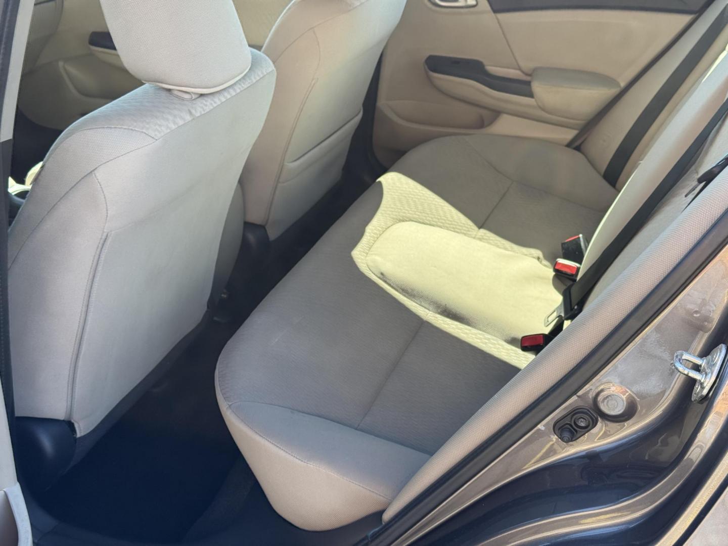 2014 Gray Honda Civic (19XFB2F51EE) with an 4-Cyl, i-VTEC, 1.8 Liter engine, Automatic, CVT transmission, located at 8008 Warden Rd, Sherwood, AR, 72120, (501) 801-6100, 34.830078, -92.186684 - Photo#11
