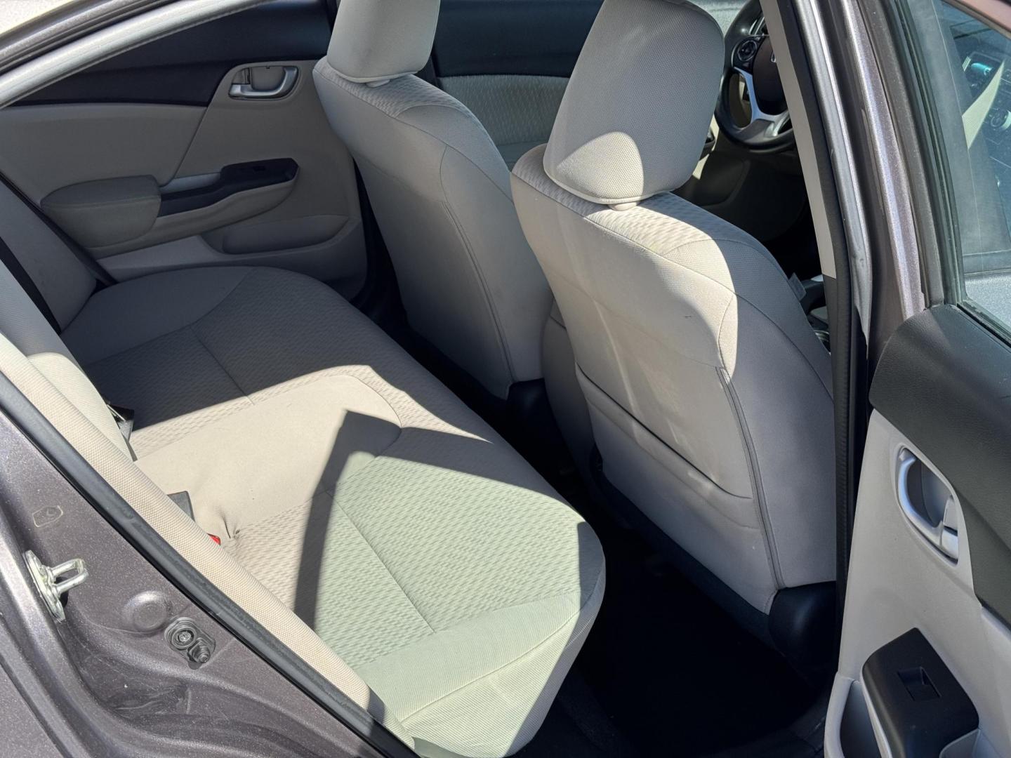 2014 Gray Honda Civic (19XFB2F51EE) with an 4-Cyl, i-VTEC, 1.8 Liter engine, Automatic, CVT transmission, located at 8008 Warden Rd, Sherwood, AR, 72120, (501) 801-6100, 34.830078, -92.186684 - Photo#9
