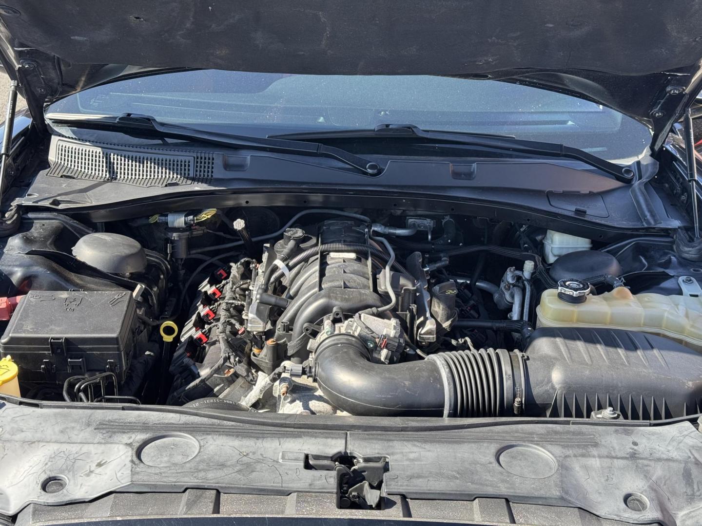2014 Black Dodge Charger (2C3CDXDT5EH) with an V8, HEMI, 5.7 Liter engine, Automatic, 5-Spd transmission, located at 8008 Warden Rd, Sherwood, AR, 72120, (501) 801-6100, 34.830078, -92.186684 - Photo#25