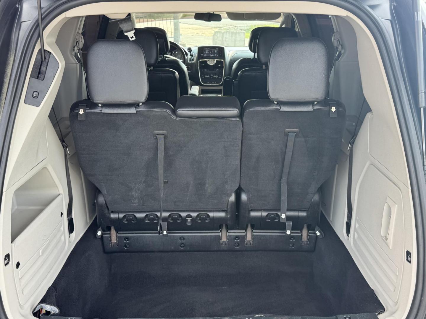 2013 Black Chrysler Town and Country (2C4RC1BG3DR) with an V6, 3.6 Liter engine, Auto, 6-Spd AutoStick transmission, located at 8008 Warden Rd, Sherwood, AR, 72120, (501) 801-6100, 34.830078, -92.186684 - Photo#10