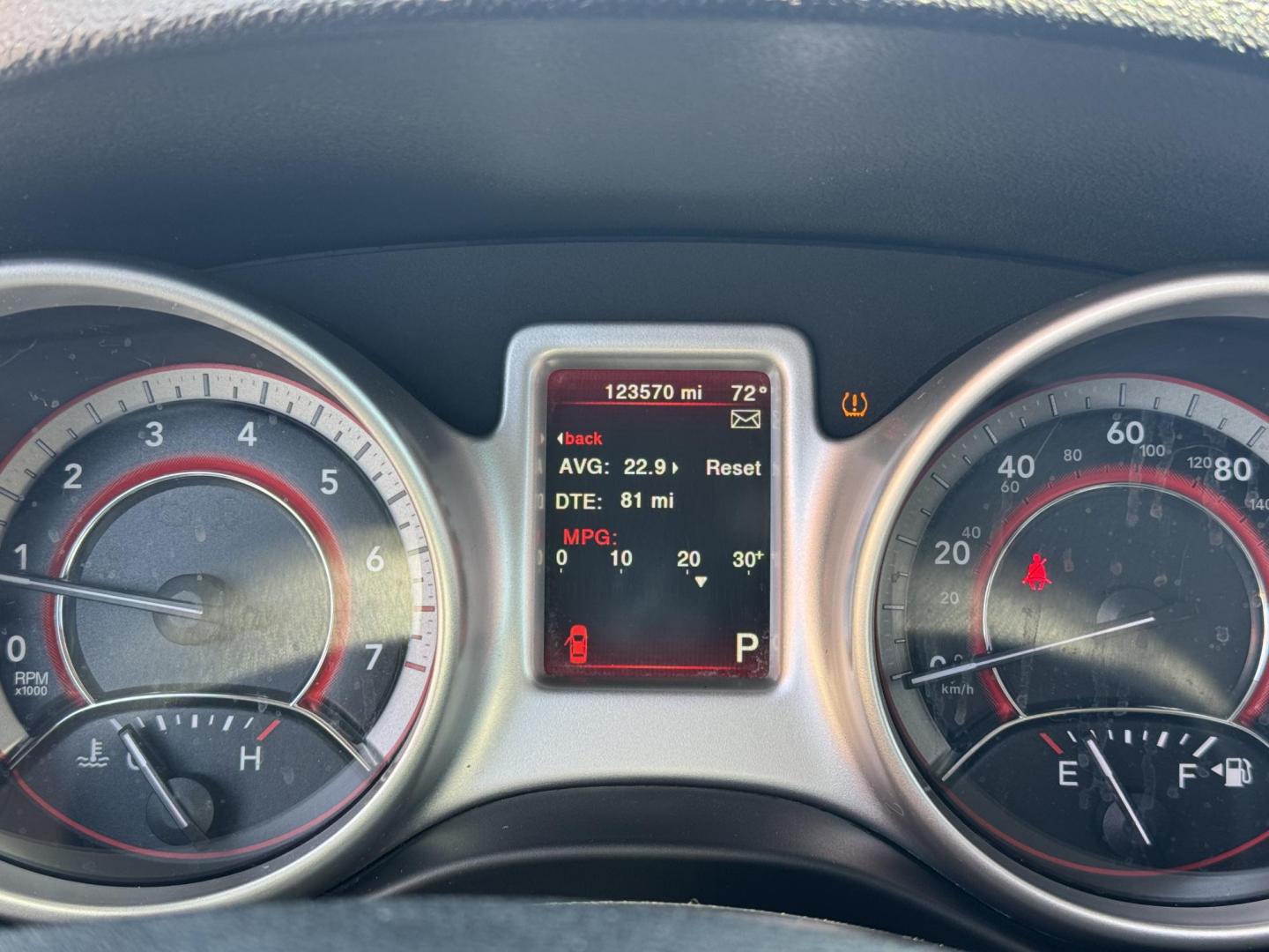 2018 Black Dodge Journey (3C4PDCAB0JT) with an 4-Cyl, 2.4 Liter engine, Automatic, 4-Spd w/AutoStick transmission, located at 8008 Warden Rd, Sherwood, AR, 72120, (501) 801-6100, 34.830078, -92.186684 - Photo#15