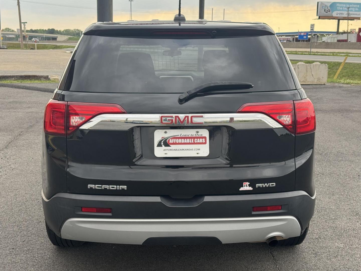 2017 Black GMC Acadia (1GKKNRLA5HZ) with an 4-Cyl, 2.5 Liter engine, Automatic, 6-Spd transmission, located at 8008 Warden Rd, Sherwood, AR, 72120, (501) 801-6100, 34.830078, -92.186684 - Photo#6