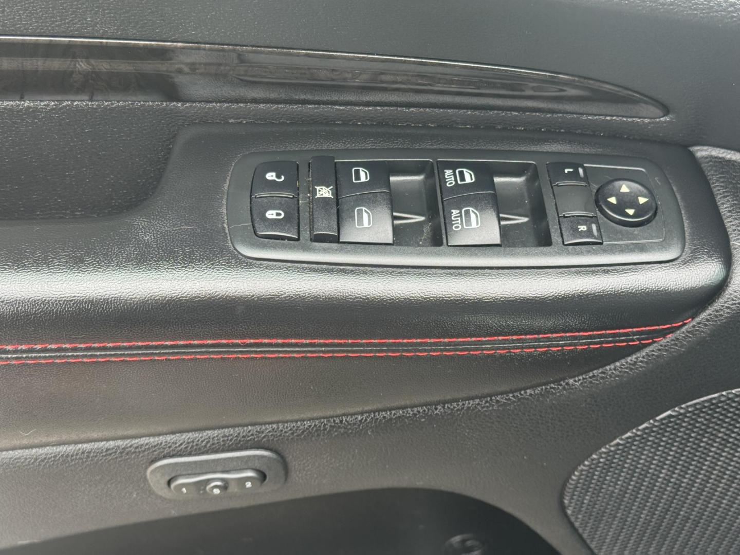 2013 Black Dodge Durango (1C4SDHCT5DC) with an V8, HEMI, 5.7 Liter engine, Auto, 6-Spd w/OD transmission, located at 8008 Warden Rd, Sherwood, AR, 72120, (501) 801-6100, 34.830078, -92.186684 - Photo#12
