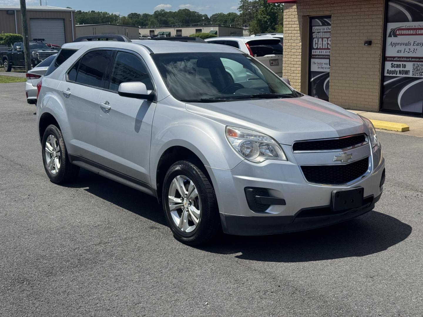 2010 Silver Chevrolet Equinox (2CNALDEWXA6) with an 4-Cyl, 2.4 Liter engine, Automatic, 6-Spd w/Overdrive transmission, located at 8008 Warden Rd, Sherwood, AR, 72120, (501) 801-6100, 34.830078, -92.186684 - Photo#1