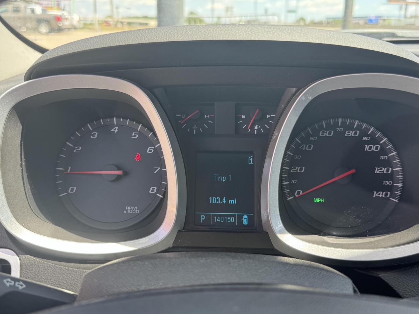 2010 Silver Chevrolet Equinox (2CNALDEWXA6) with an 4-Cyl, 2.4 Liter engine, Automatic, 6-Spd w/Overdrive transmission, located at 8008 Warden Rd, Sherwood, AR, 72120, (501) 801-6100, 34.830078, -92.186684 - Photo#19