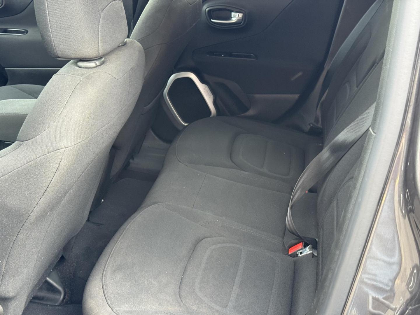 2018 Gray Jeep Renegade (ZACCJABB3JP) with an 4-Cyl, MultiAir, 2.4L engine, Automatic, 9-Spd transmission, located at 8008 Warden Rd, Sherwood, AR, 72120, (501) 801-6100, 34.830078, -92.186684 - Photo#11