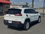 2015 White Jeep Cherokee (1C4PJLCS4FW) with an V6, 3.2 Liter engine, Automatic, 9-Spd transmission, located at 8008 Warden Rd, Sherwood, AR, 72120, (501) 801-6100, 34.830078, -92.186684 - Photo#7