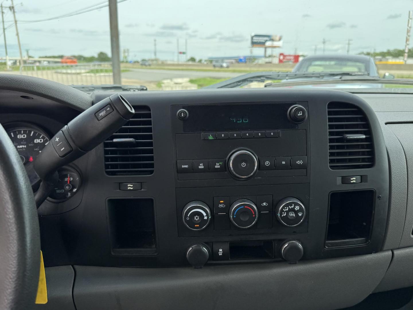 2012 White Chevrolet Silverado 1500 Extended Cab (1GCRCPE06CZ) with an V8, Flex Fuel, 5.3 Liter engine, Automatic, 6-Spd HD w/Overdrive transmission, located at 8008 Warden Rd, Sherwood, AR, 72120, (501) 801-6100, 34.830078, -92.186684 - Photo#14