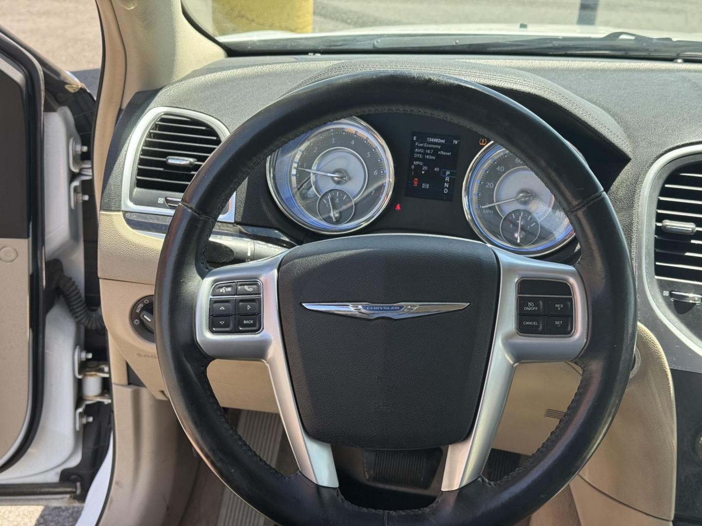 2014 White Chrysler 300 (2C3CCAAG3EH) with an V6, 3.6 Liter engine, Automatic, 8-Spd transmission, located at 8008 Warden Rd, Sherwood, AR, 72120, (501) 801-6100, 34.830078, -92.186684 - Photo#15