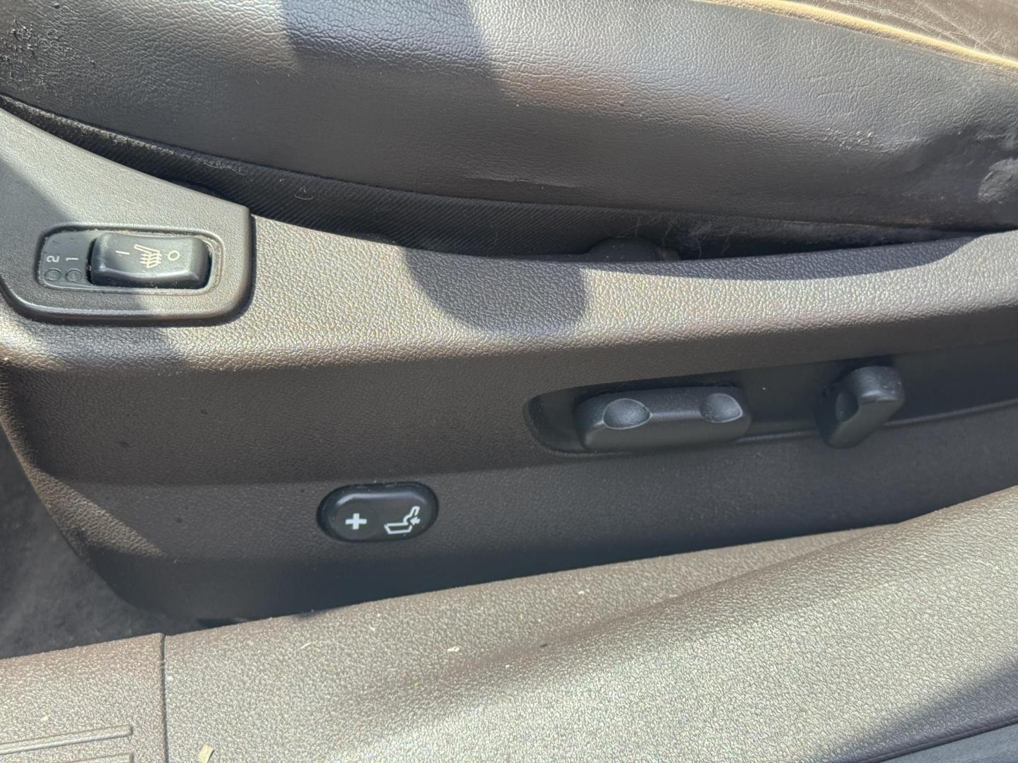 2010 Beige Chevrolet Malibu (1G1ZE5E7XAF) with an V6, 3.6 Liter engine, Auto, 6-Spd Overdrive and TAPshft transmission, located at 8008 Warden Rd, Sherwood, AR, 72120, (501) 801-6100, 34.830078, -92.186684 - Photo#12