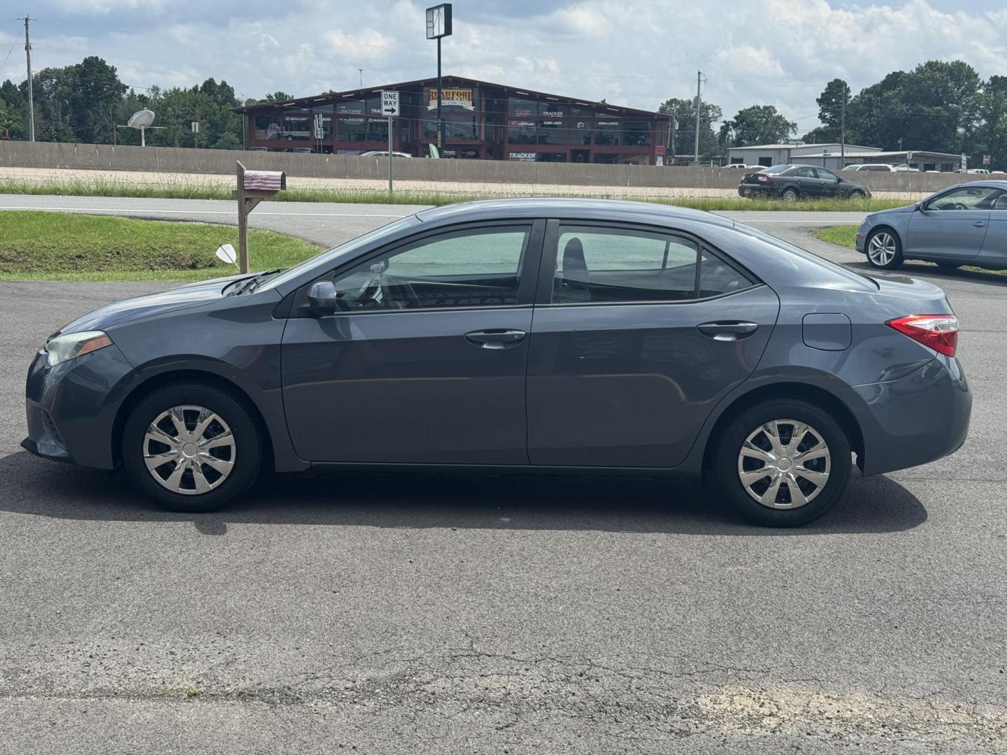 2014 Blue Toyota Corolla (5YFBURHE0EP) with an 4-Cyl, 1.8 Liter engine, Automatic, CVTi-S transmission, located at 8008 Warden Rd, Sherwood, AR, 72120, (501) 801-6100, 34.830078, -92.186684 - Photo#4