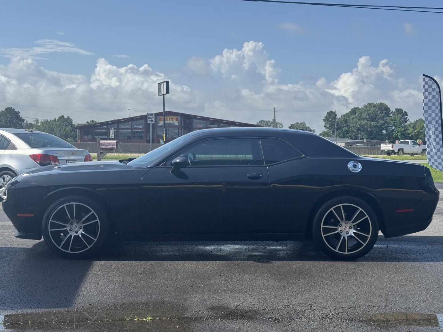 2015 Black Dodge Challenger (2C3CDZAG8FH) with an V6, 3.6 Liter engine, Automatic, 8-Spd transmission, located at 8008 Warden Rd, Sherwood, AR, 72120, (501) 801-6100, 34.830078, -92.186684 - Photo#4
