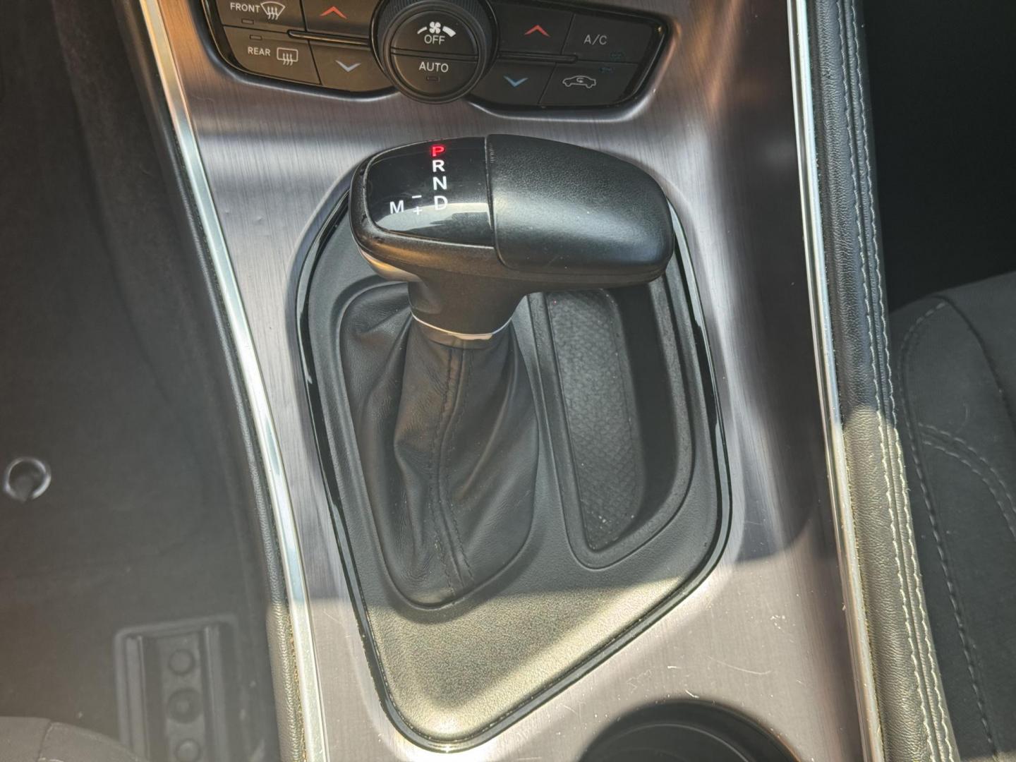 2015 Black Dodge Challenger (2C3CDZAG8FH) with an V6, 3.6 Liter engine, Automatic, 8-Spd transmission, located at 8008 Warden Rd, Sherwood, AR, 72120, (501) 801-6100, 34.830078, -92.186684 - Photo#22