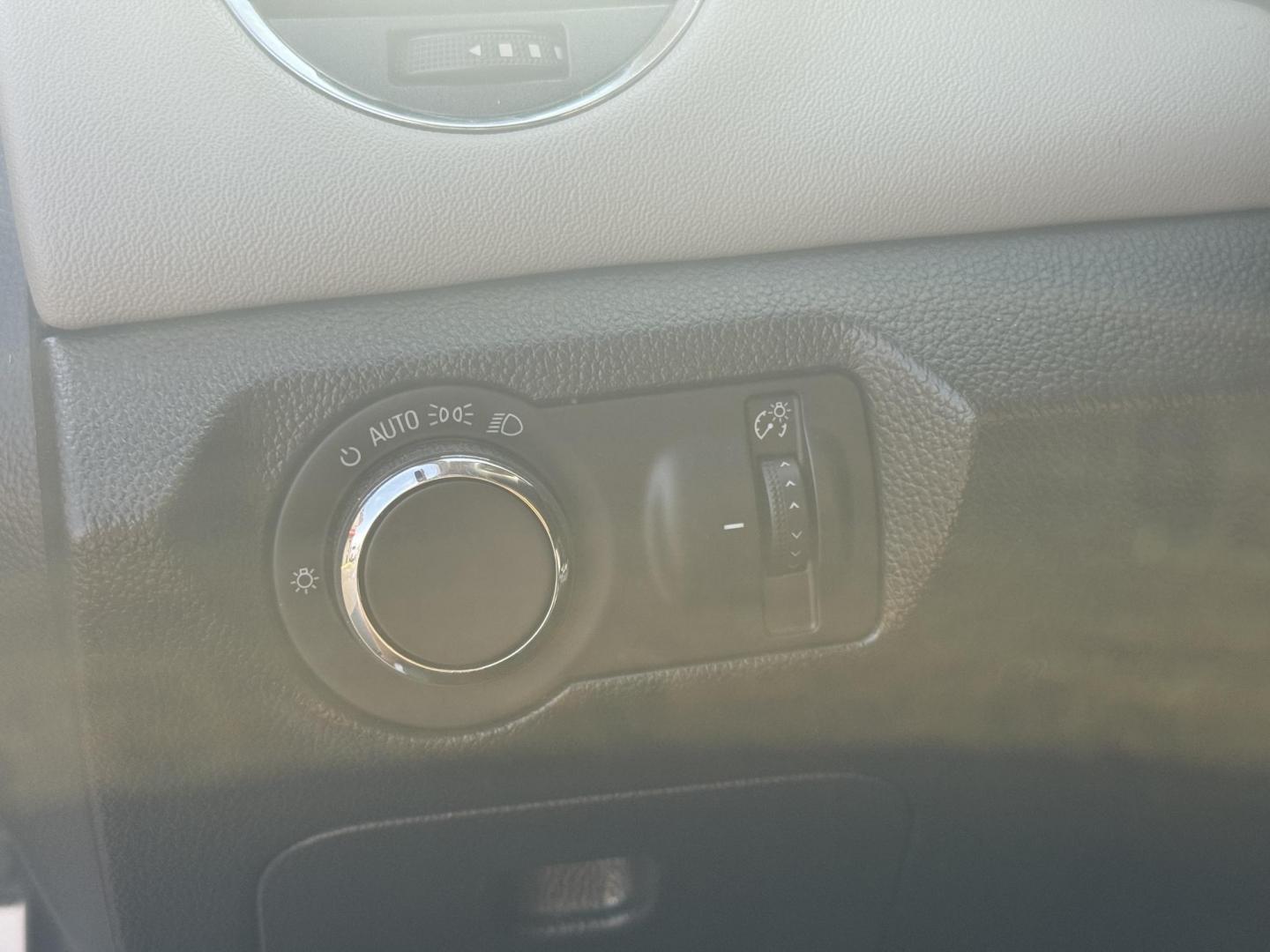2016 Silver Chevrolet Cruze Limited (1G1PC5SHXG7) with an 4-Cyl, ECOTEC, 1.8 Liter engine, Auto, 6-Spd Overdrive transmission, located at 8008 Warden Rd, Sherwood, AR, 72120, (501) 801-6100, 34.830078, -92.186684 - Photo#13