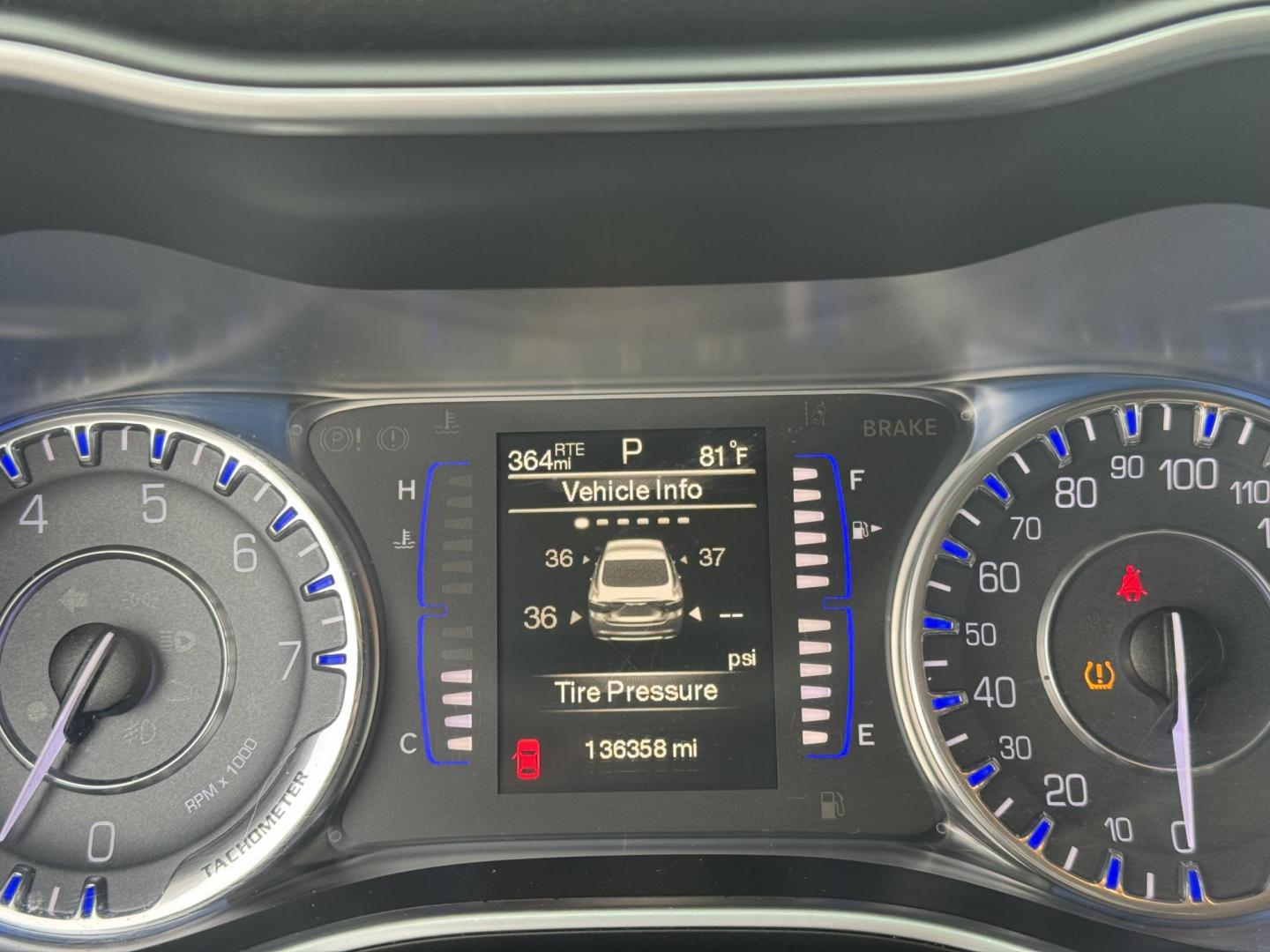 2015 Gray Chrysler 200 (1C3CCCAB7FN) with an 4-Cyl, MultiAir, 2.4L engine, Automatic, 9-Spd transmission, located at 8008 Warden Rd, Sherwood, AR, 72120, (501) 801-6100, 34.830078, -92.186684 - Photo#21