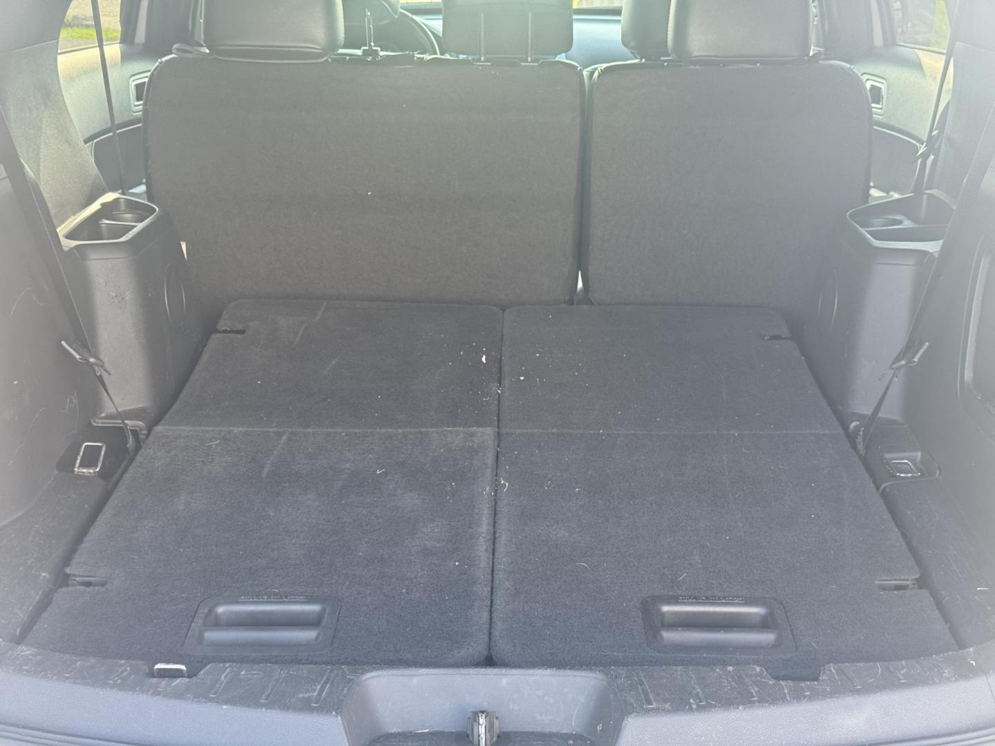 2015 Silver Ford Explorer (1FM5K7D8XFG) with an V6, 3.5 Liter engine, Auto, 6-Spd SelectShift transmission, located at 8008 Warden Rd, Sherwood, AR, 72120, (501) 801-6100, 34.830078, -92.186684 - Photo#10