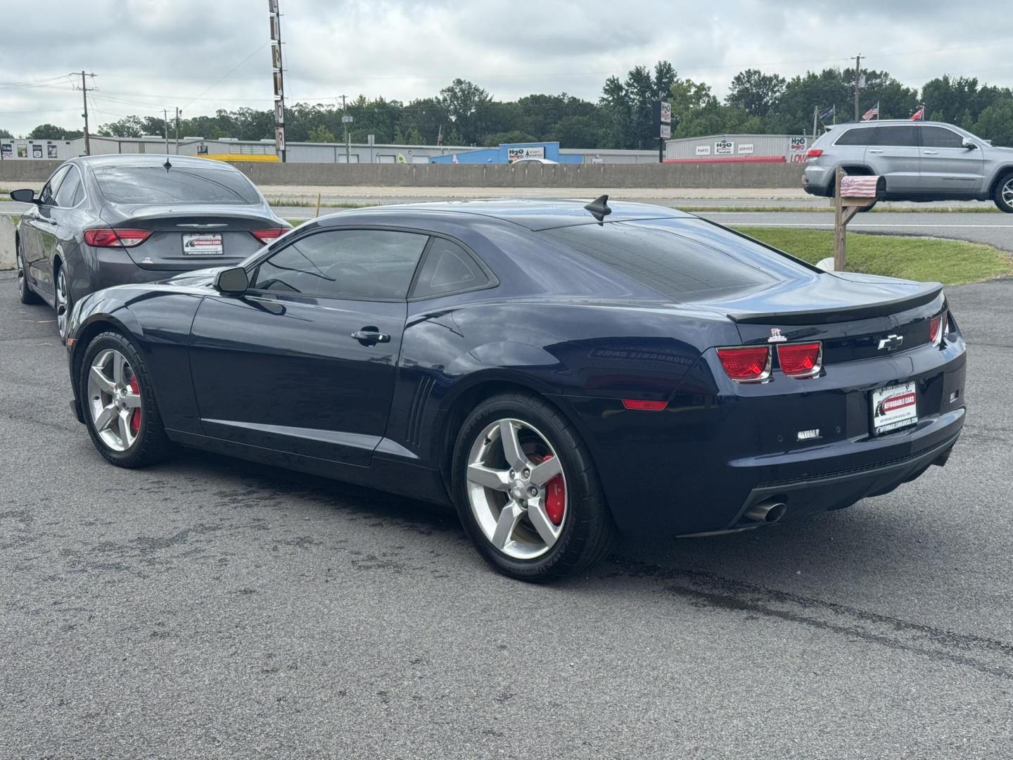 2011 Blue Chevrolet Camaro (2G1FC1ED3B9) with an V6, 3.6 Liter engine, Automatic, 6-Spd w/Overdrive and TAPshift transmission, located at 8008 Warden Rd, Sherwood, AR, 72120, (501) 801-6100, 34.830078, -92.186684 - Photo#5