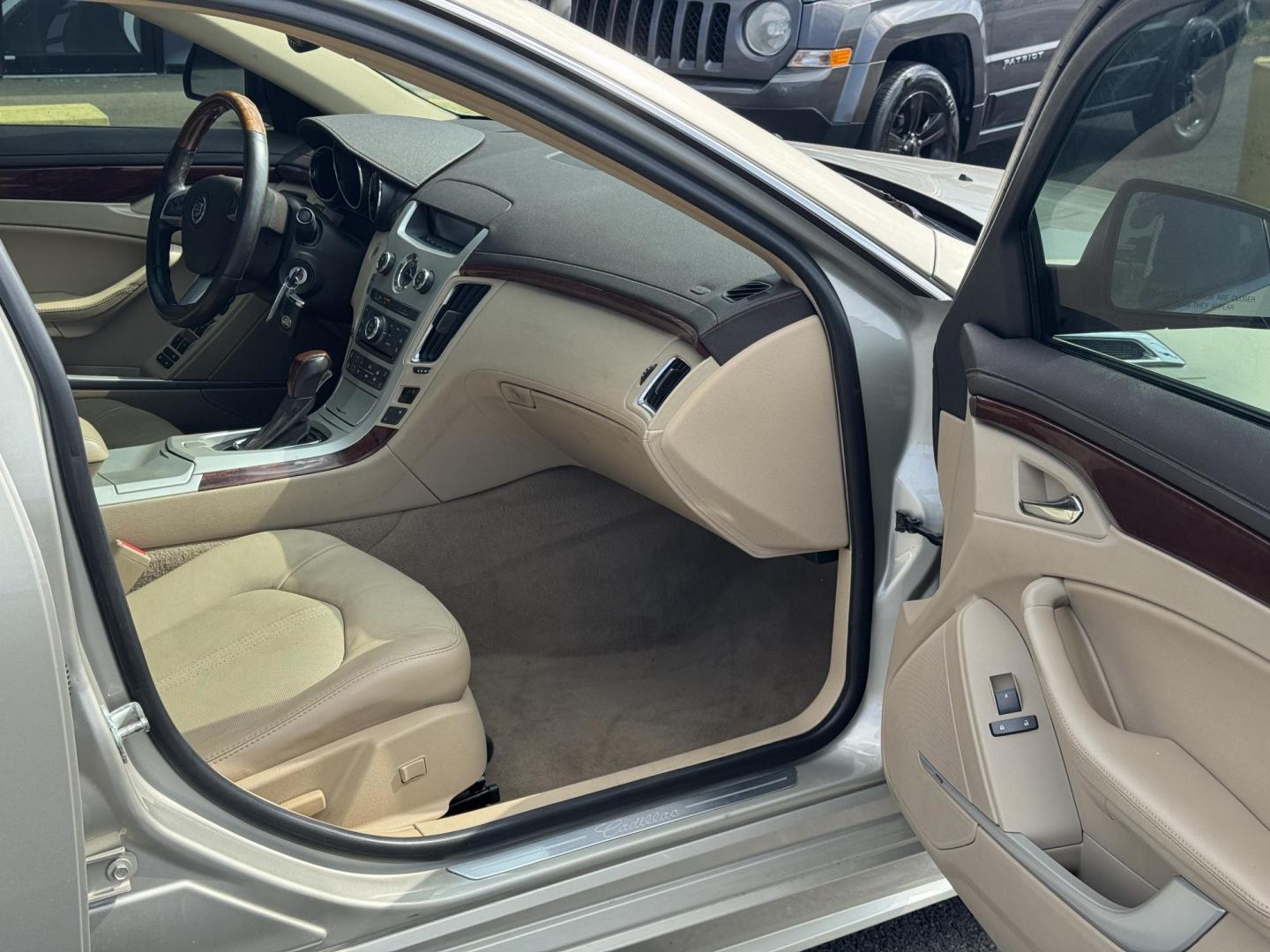 2013 Gold Cadillac CTS (1G6DE5E5XD0) with an V6, 3.0 Liter engine, Automatic, 6-Spd transmission, located at 8008 Warden Rd, Sherwood, AR, 72120, (501) 801-6100, 34.830078, -92.186684 - Photo#8