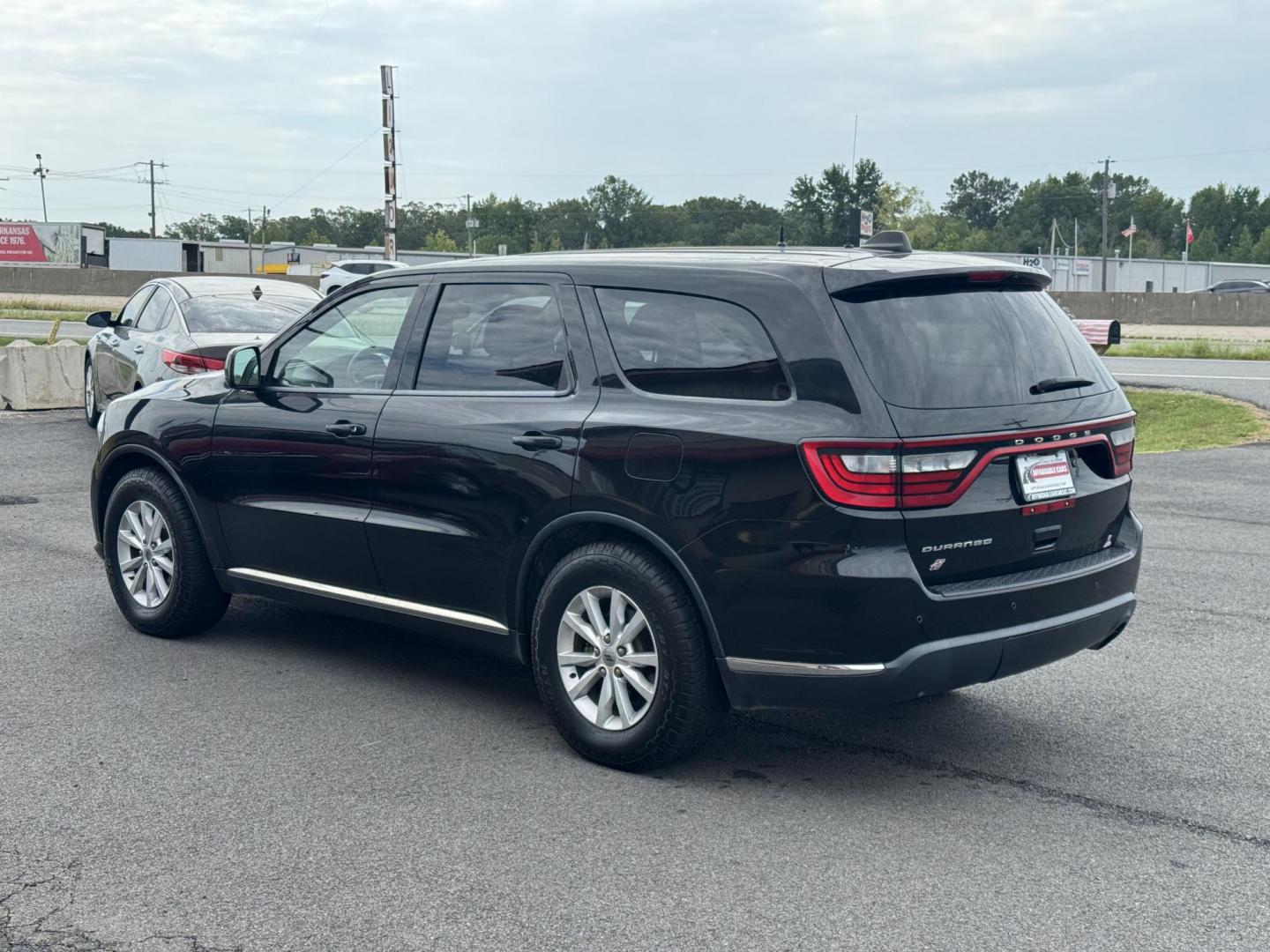 2019 Black Dodge Durango (1C4RDJFGXKC) with an 3.6L engine, located at 8008 Warden Rd, Sherwood, AR, 72120, (501) 801-6100, 34.830078, -92.186684 - Photo#5