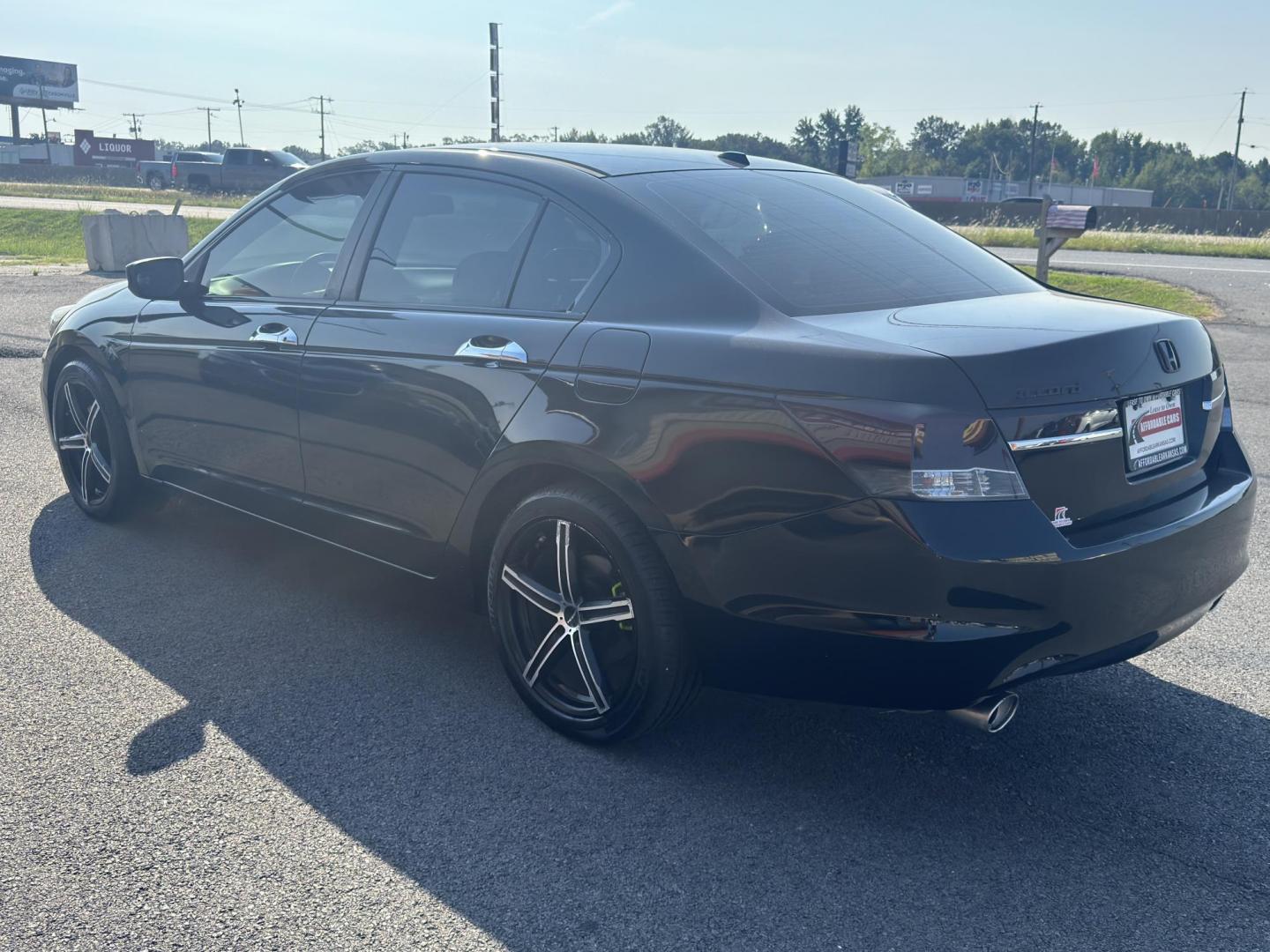 2012 Black Honda Accord (1HGCP3F89CA) with an V6, VTEC, 3.5 Liter engine, Automatic, 5-Spd transmission, located at 8008 Warden Rd, Sherwood, AR, 72120, (501) 801-6100, 34.830078, -92.186684 - Photo#5