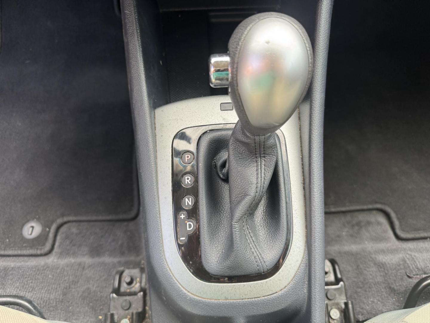 2017 Maroon Kia Rio (KNADM4A37H6) with an 4-Cyl, 1.6 Liter engine, Automatic, 6-Spd transmission, located at 8008 Warden Rd, Sherwood, AR, 72120, (501) 801-6100, 34.830078, -92.186684 - Photo#14