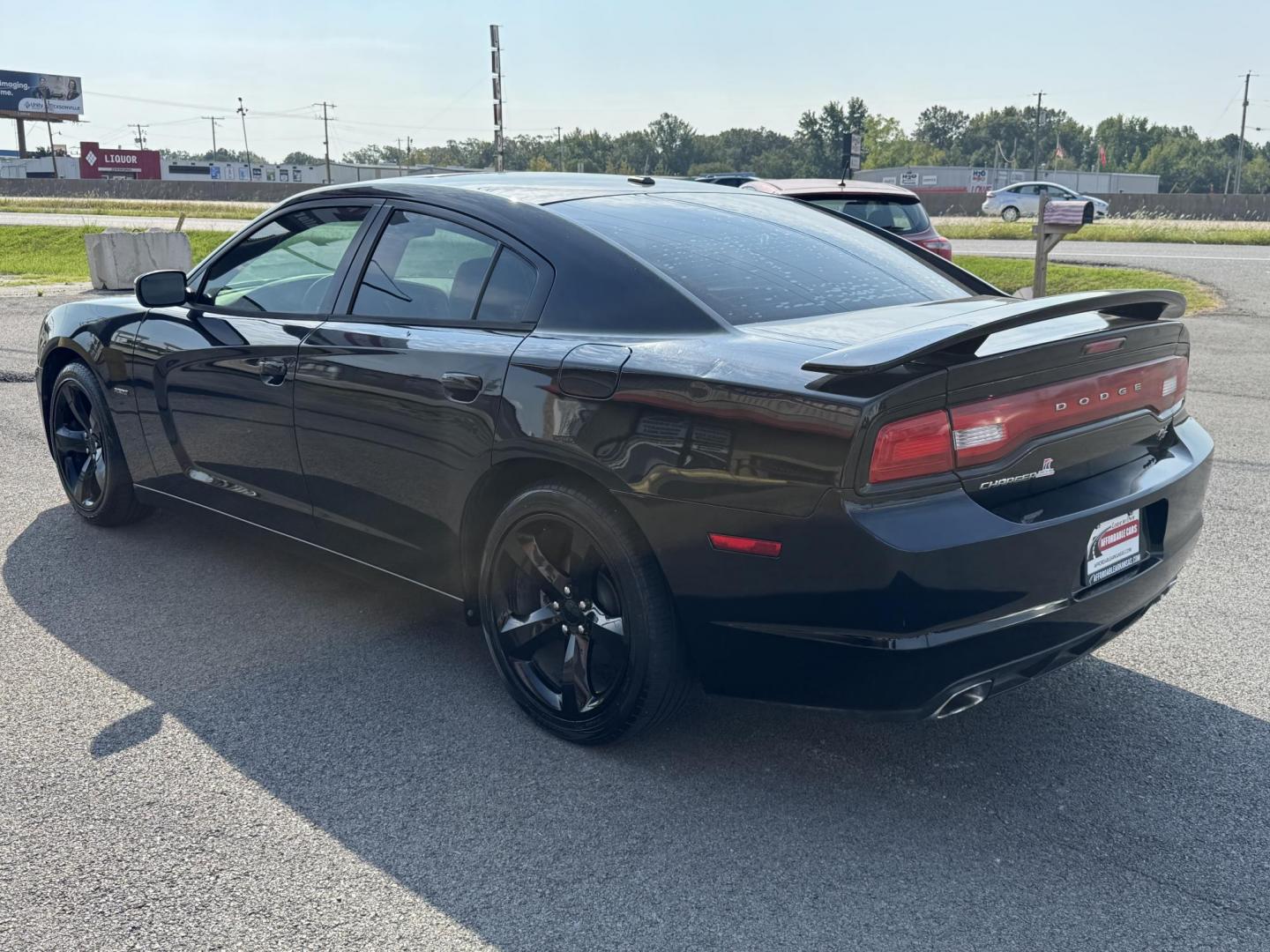 2014 Black Dodge Charger (2C3CDXCT3EH) with an V8, HEMI, 5.7 Liter engine, Automatic, 5-Spd transmission, located at 8008 Warden Rd, Sherwood, AR, 72120, (501) 801-6100, 34.830078, -92.186684 - Photo#5
