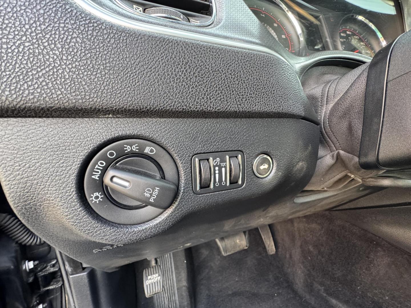 2014 Black Dodge Charger (2C3CDXCT3EH) with an V8, HEMI, 5.7 Liter engine, Automatic, 5-Spd transmission, located at 8008 Warden Rd, Sherwood, AR, 72120, (501) 801-6100, 34.830078, -92.186684 - Photo#13