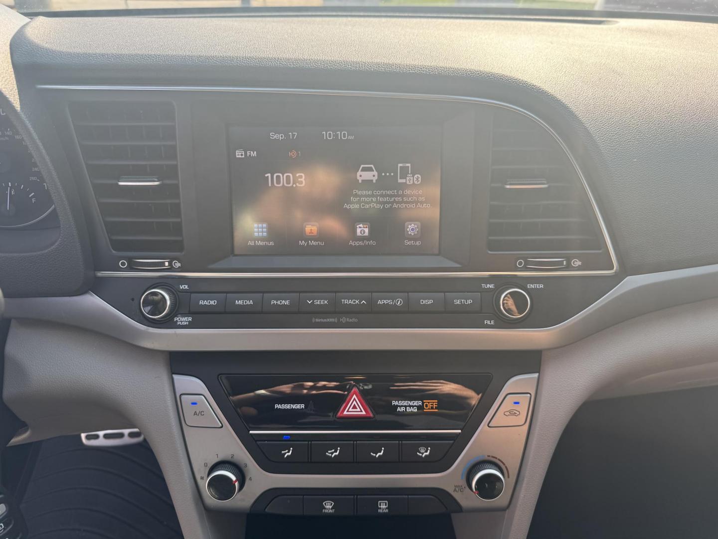 2017 Silver Hyundai Elantra (5NPD84LF3HH) with an 4-Cyl, 2.0 Liter engine, Auto, 6-Spd Shiftronic transmission, located at 8008 Warden Rd, Sherwood, AR, 72120, (501) 801-6100, 34.830078, -92.186684 - Photo#18