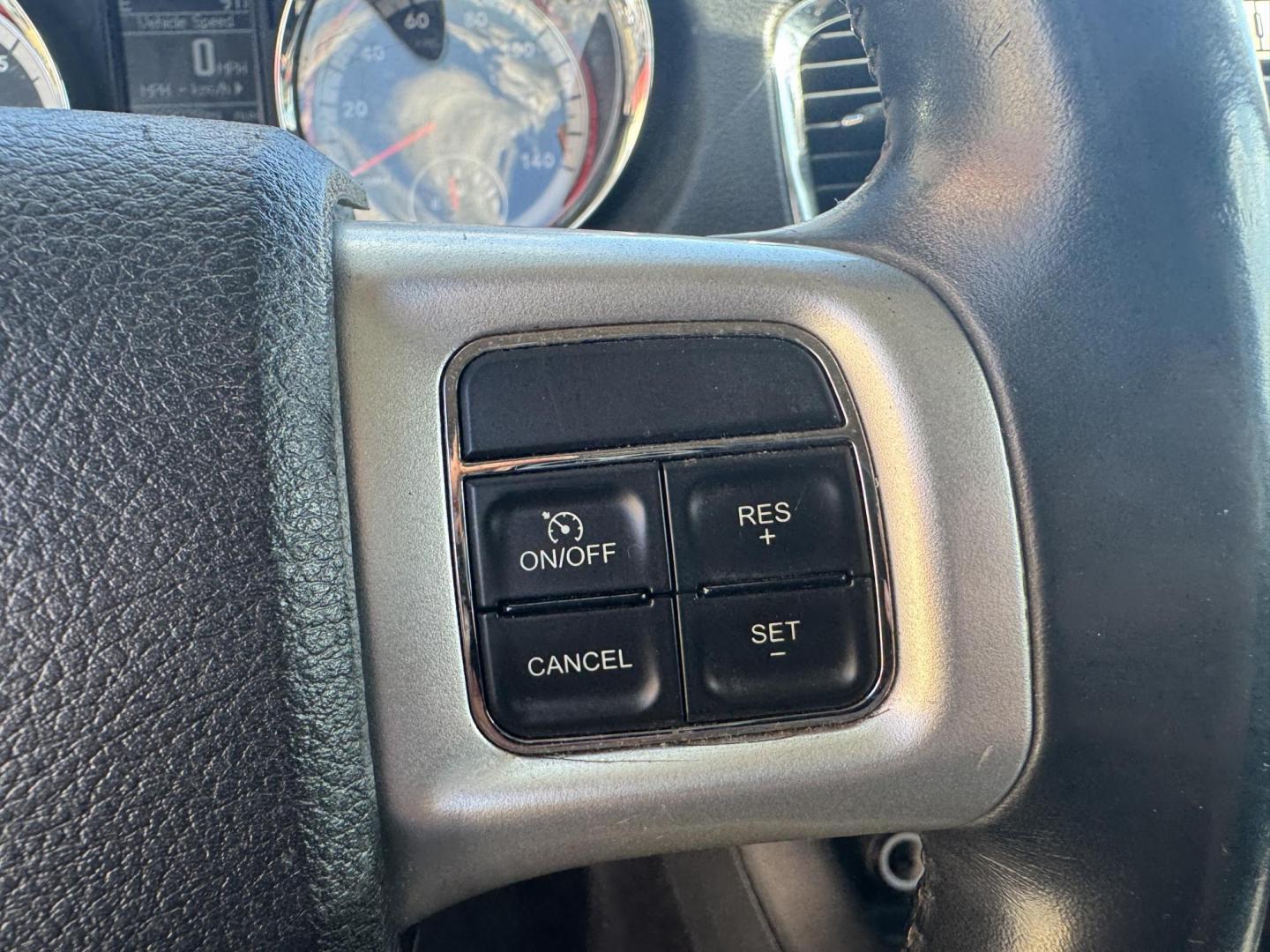 2013 Gray Dodge Durango (1C4RDHAG6DC) with an V6, 3.6 Liter engine, Auto, 5-Spd w/OD transmission, located at 8008 Warden Rd, Sherwood, AR, 72120, (501) 801-6100, 34.830078, -92.186684 - Photo#18