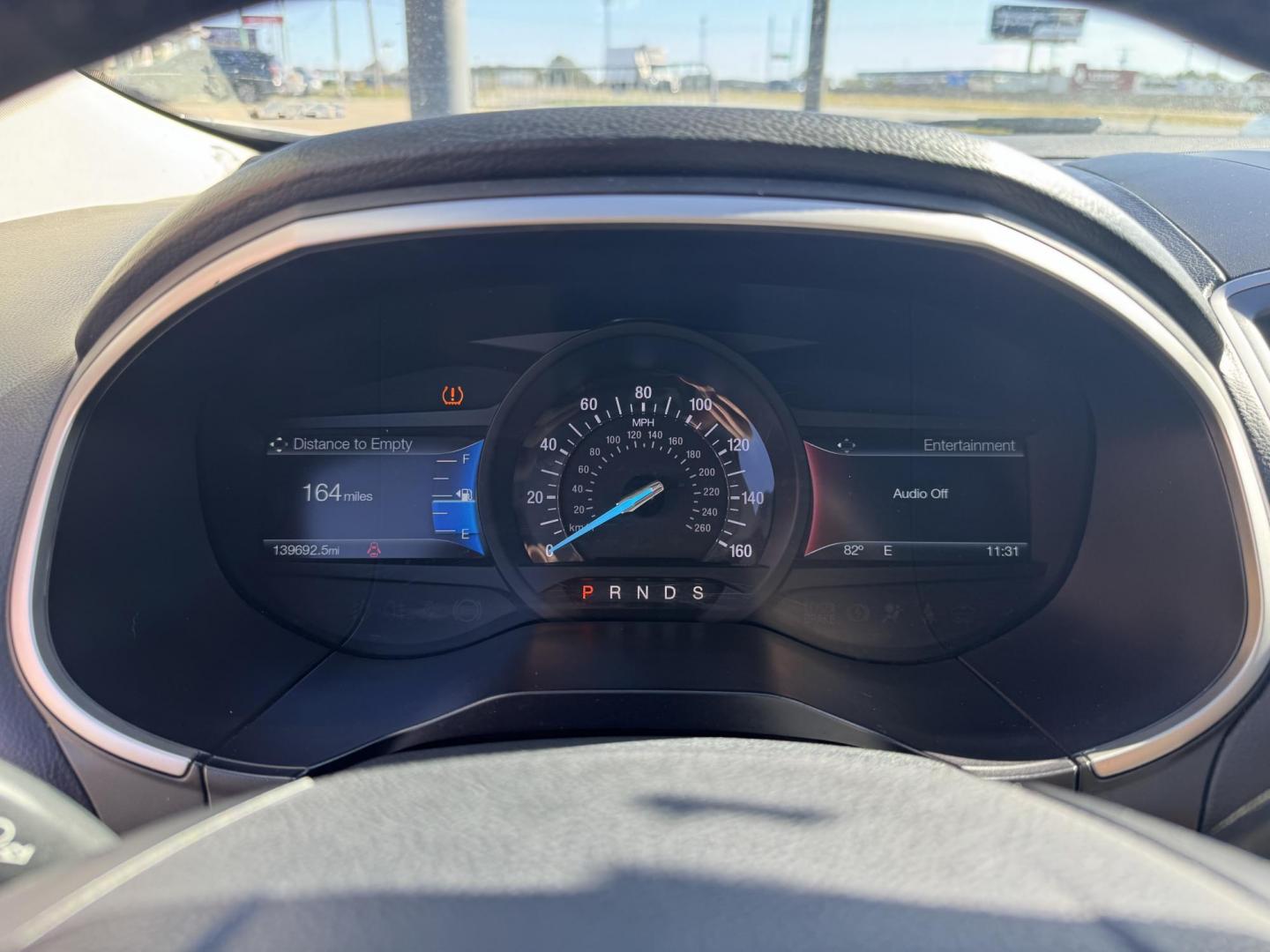 2016 White Ford Edge (2FMPK3J94GB) with an 4-Cyl EcoBoost 2.0L engine, Auto, 6-Spd SelShft transmission, located at 8008 Warden Rd, Sherwood, AR, 72120, (501) 801-6100, 34.830078, -92.186684 - Photo#17