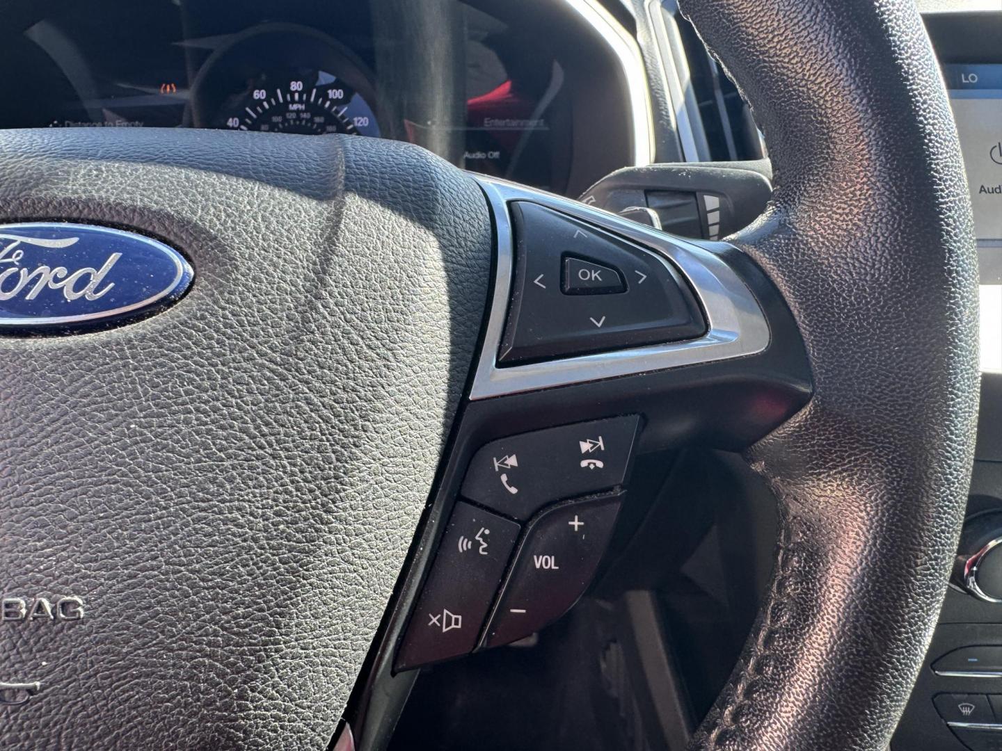 2016 White Ford Edge (2FMPK3J94GB) with an 4-Cyl EcoBoost 2.0L engine, Auto, 6-Spd SelShft transmission, located at 8008 Warden Rd, Sherwood, AR, 72120, (501) 801-6100, 34.830078, -92.186684 - Photo#19