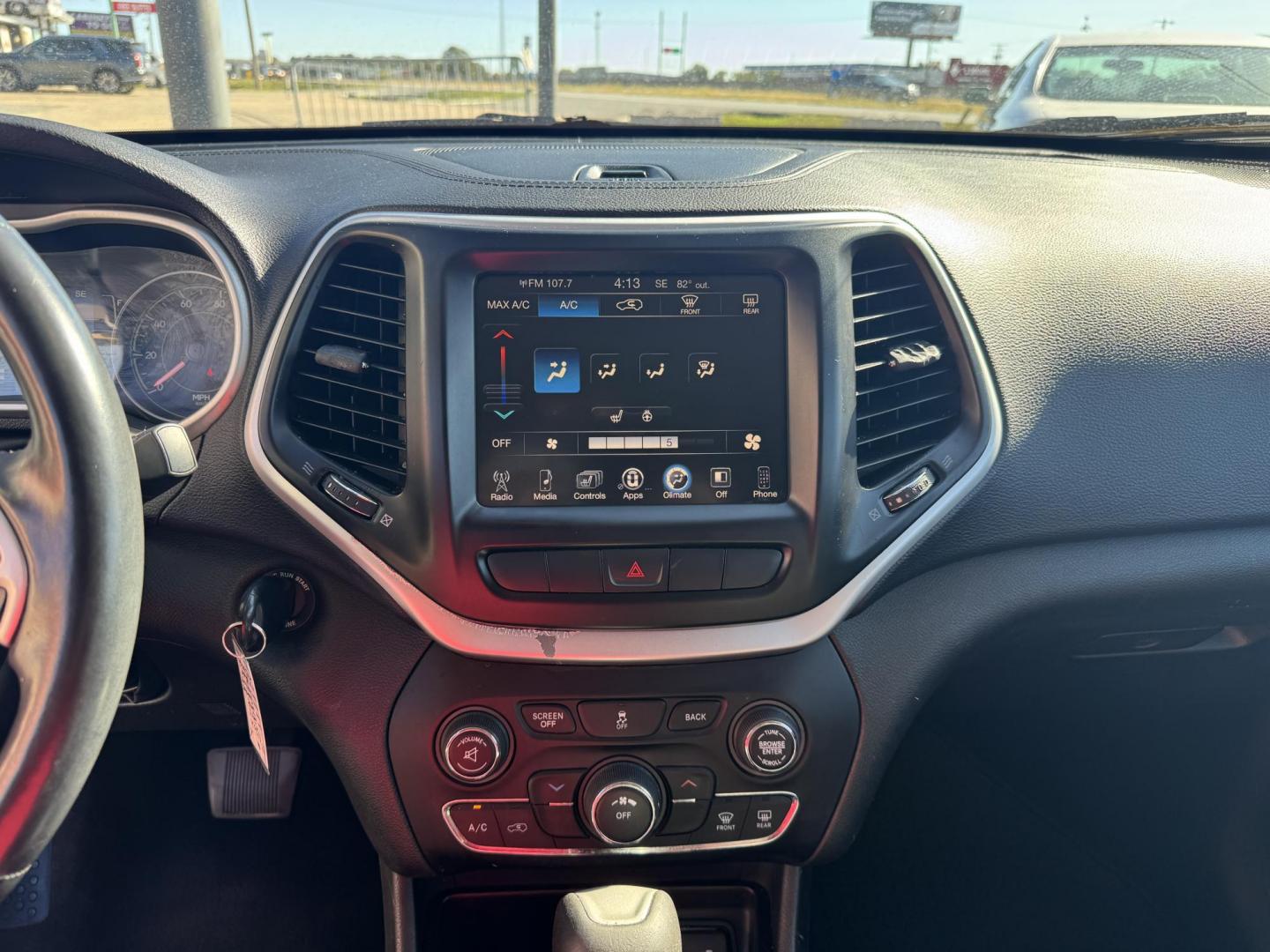 2014 Black Jeep Cherokee (1C4PJMCS1EW) with an V6, 3.2 Liter engine, Automatic, 9-Spd transmission, located at 8008 Warden Rd, Sherwood, AR, 72120, (501) 801-6100, 34.830078, -92.186684 - Photo#12