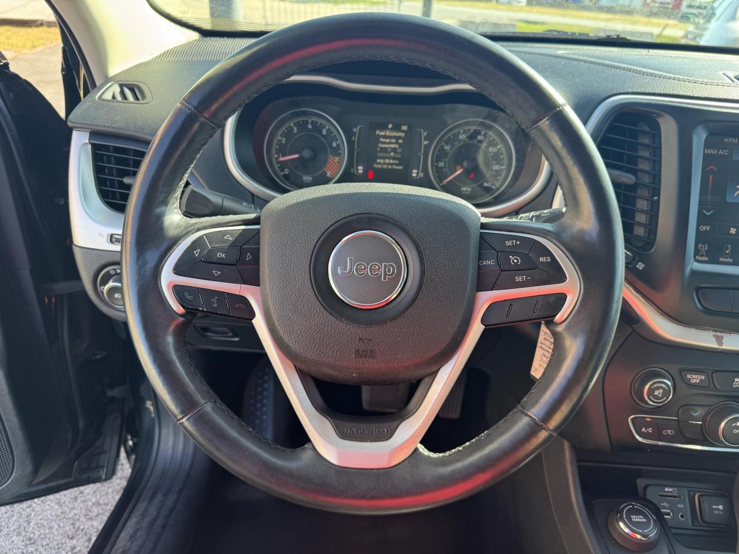 2014 Black Jeep Cherokee (1C4PJMCS1EW) with an V6, 3.2 Liter engine, Automatic, 9-Spd transmission, located at 8008 Warden Rd, Sherwood, AR, 72120, (501) 801-6100, 34.830078, -92.186684 - Photo#14